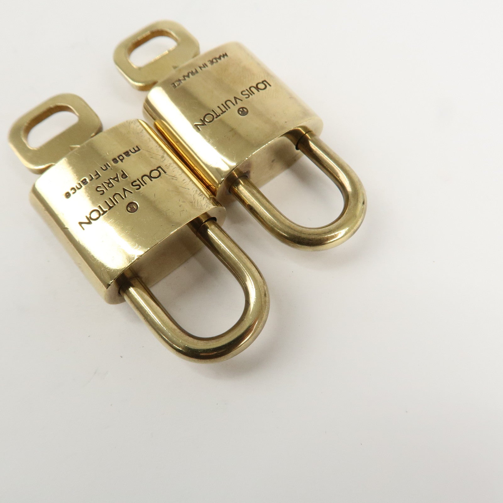Louis Vuitton Set of 10 Lock & Key Cadena Key Lock Metal Gold Used