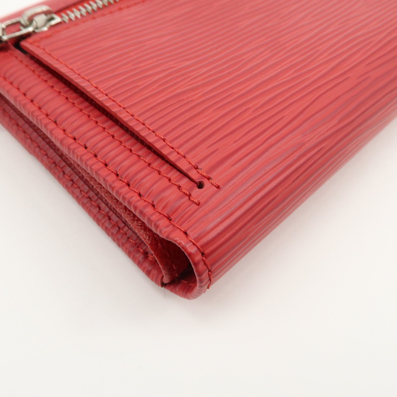 Louis Vuitton Epi Portefeuille Koala Wallet Rouge M5801E