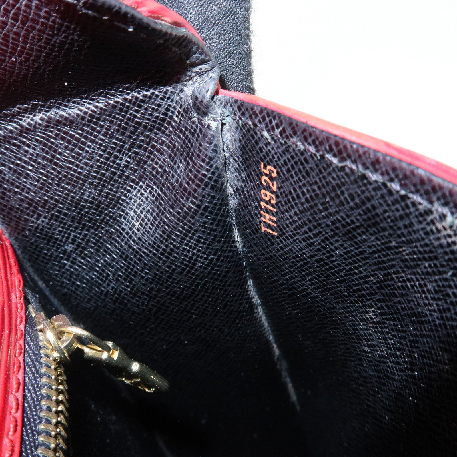 Louis Vuitton Epi Saint Cloud Shoulder Bag Crossbody Bag Red M52197