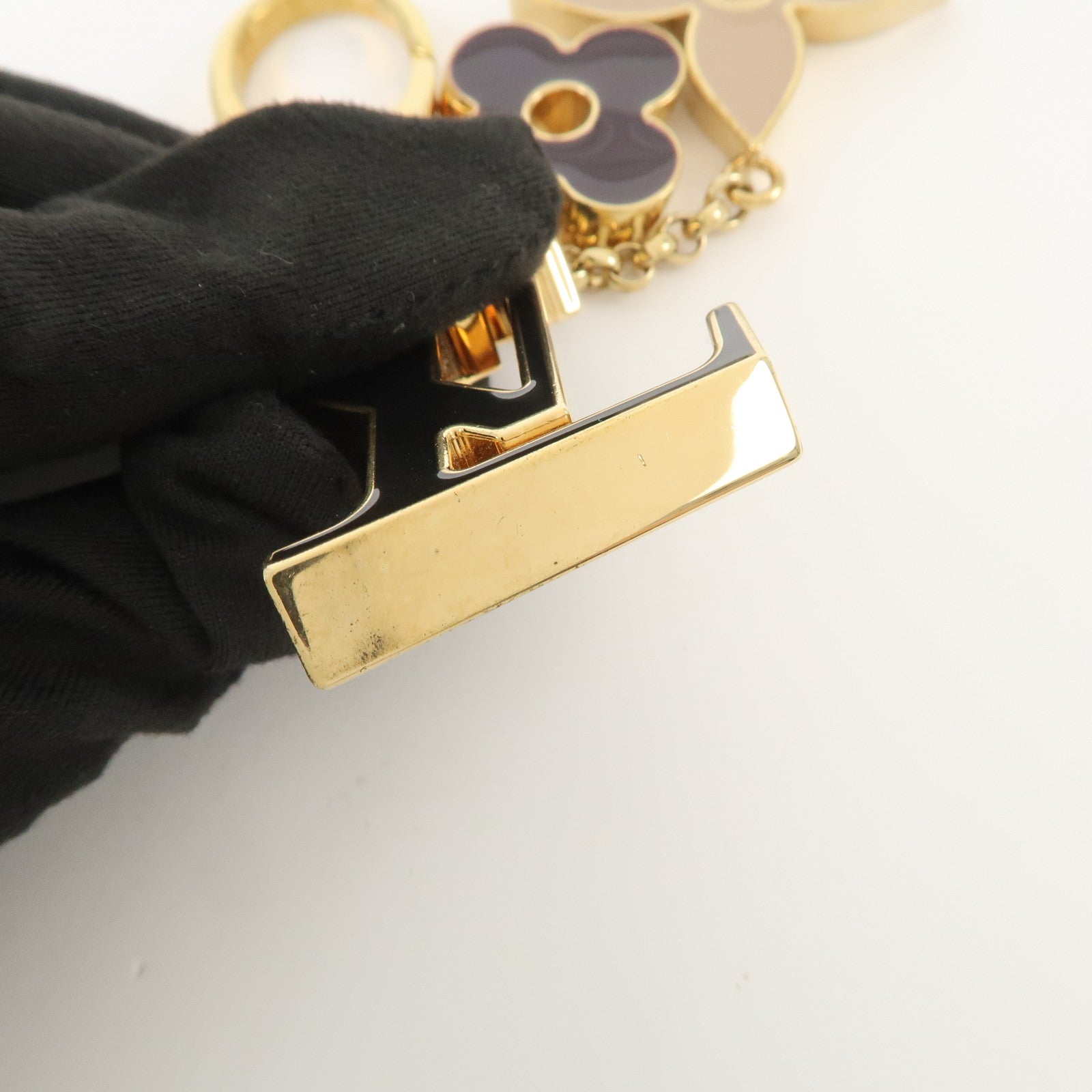 Louis Vuitton Fleur de Monogram Key Chain Bag Charm Gold M67119
