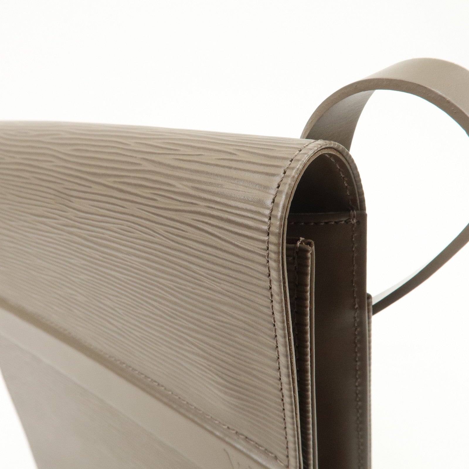 Louis Vuitton Epi Leather Ramatuelle Shoulder Bag Pepper M5247C