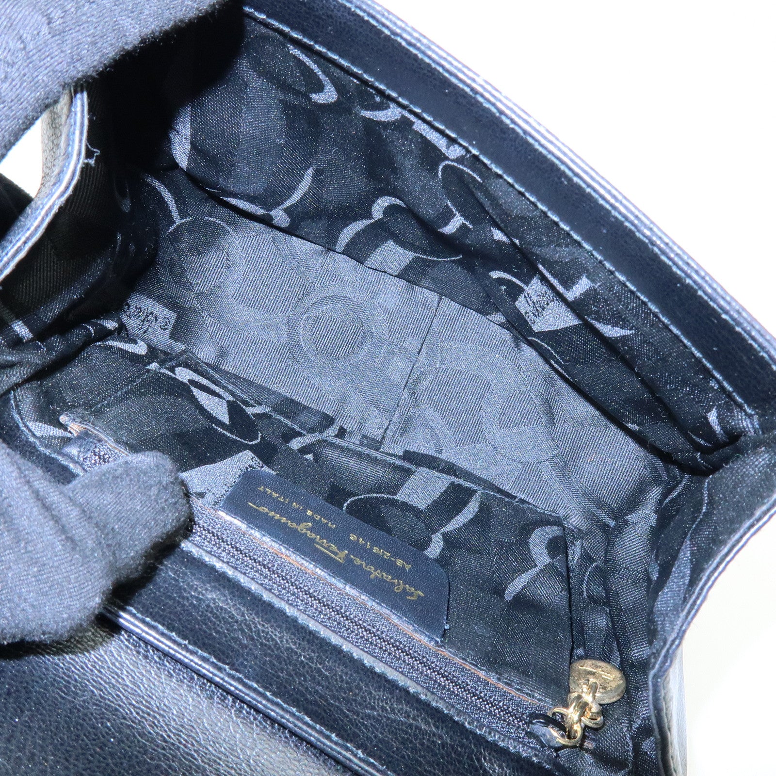 Ferragamo Gancini Leather Shoulder Bag Crossbody Bag Black