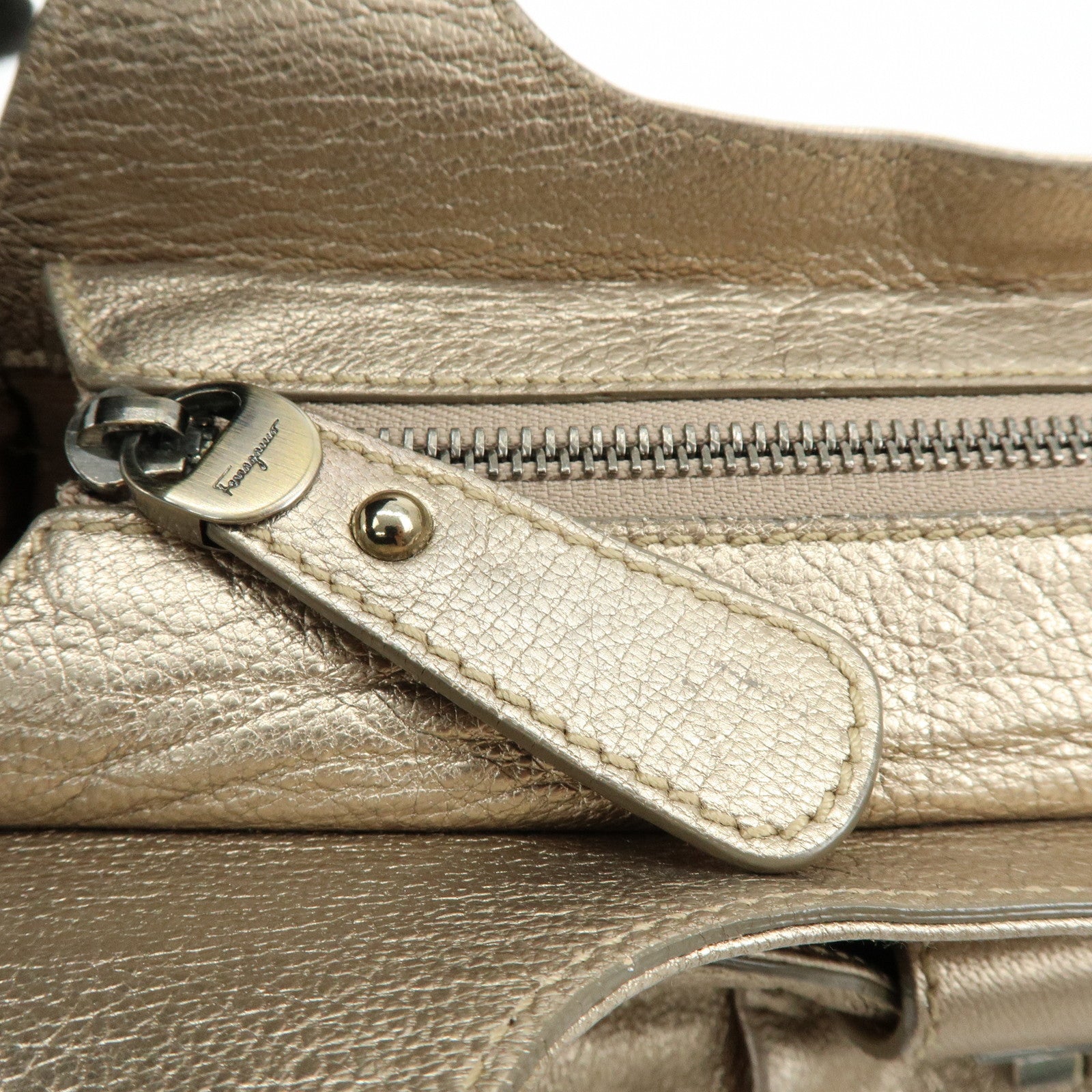 Ferragamo Gancini Leather Shoulder Bag Hand Bag Champagne Gold