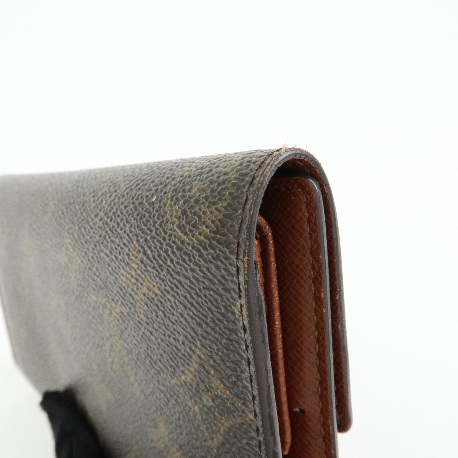 Louis Vuitton Monogram Portefeuille International Wallet M61217