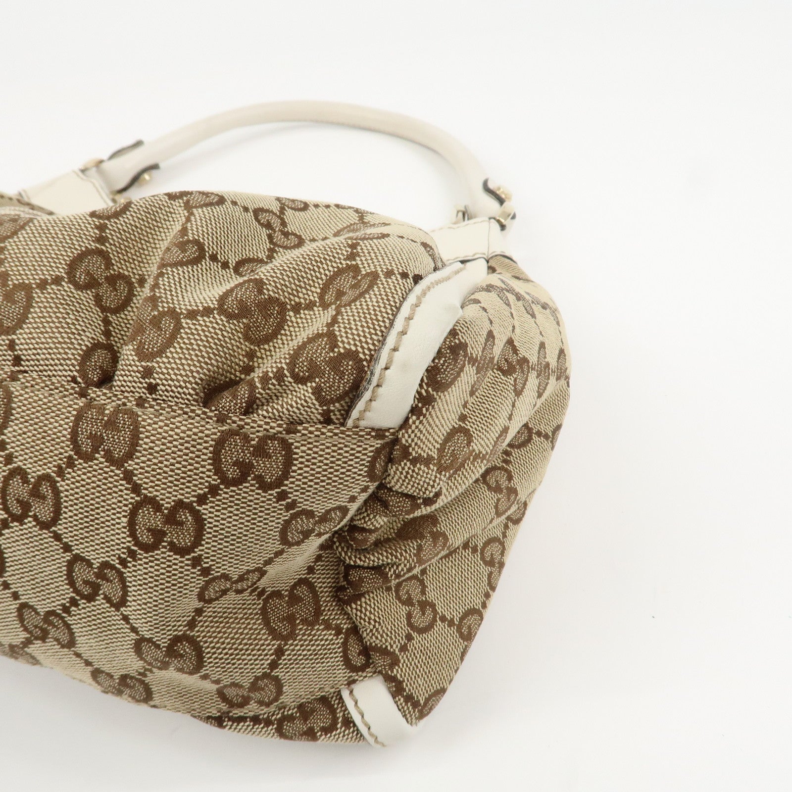 GUCCI Abbey GG Canvas Leather Shoulder Bag Beige White 190525