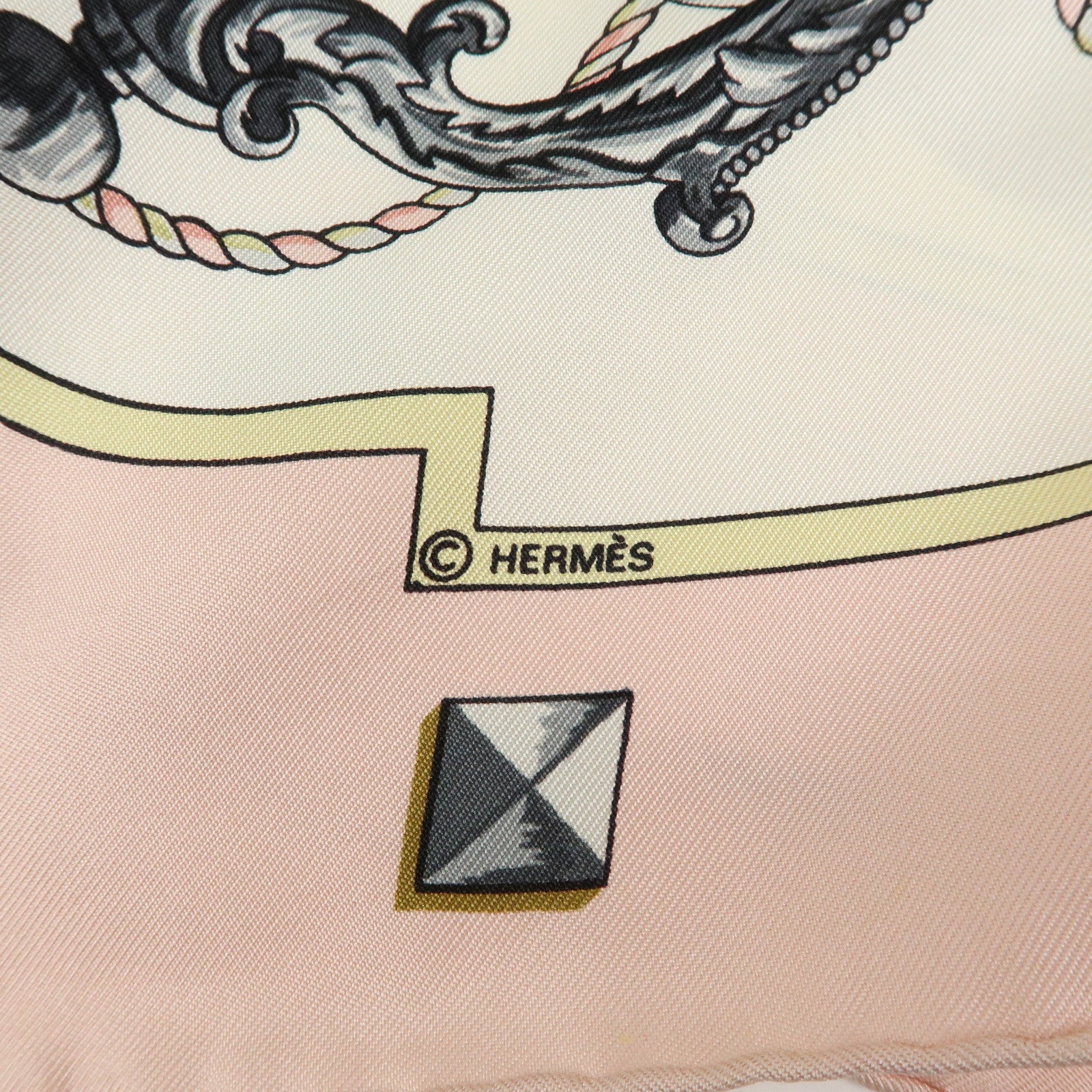 HERMES Carre 90 Silk 100% Scarf LES CLES THE KEYS RARE White Pink