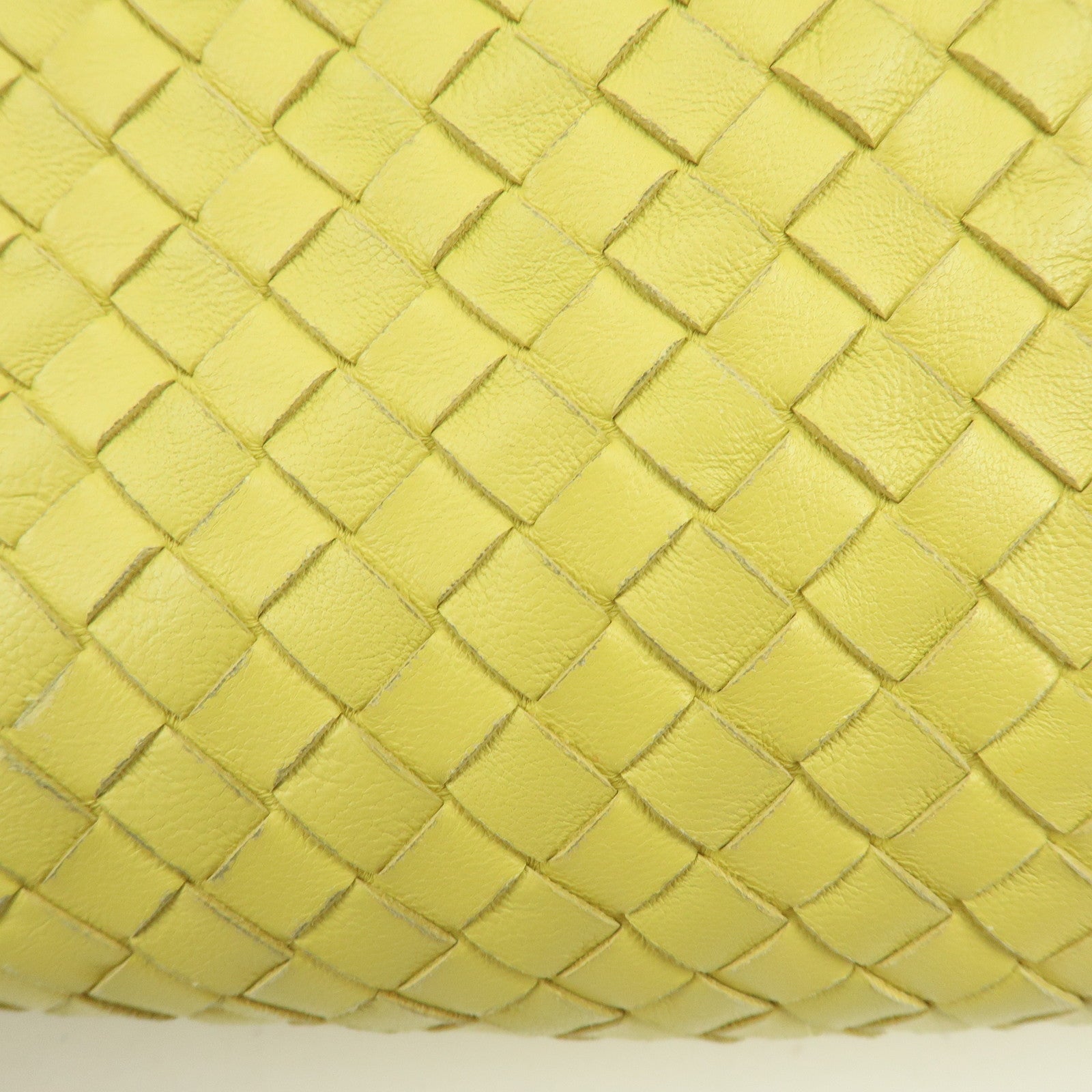 BOTTEGA VENETA Intrecciato Campana Leather Hand Bag B01735200Z