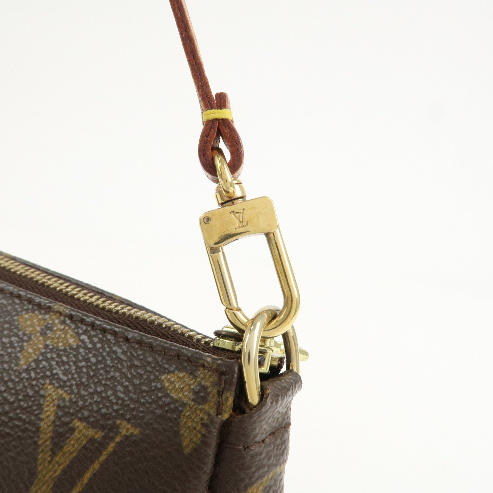 Louis Vuitton Monogram Pochette Accessoires Pouch Hand Bag M51980