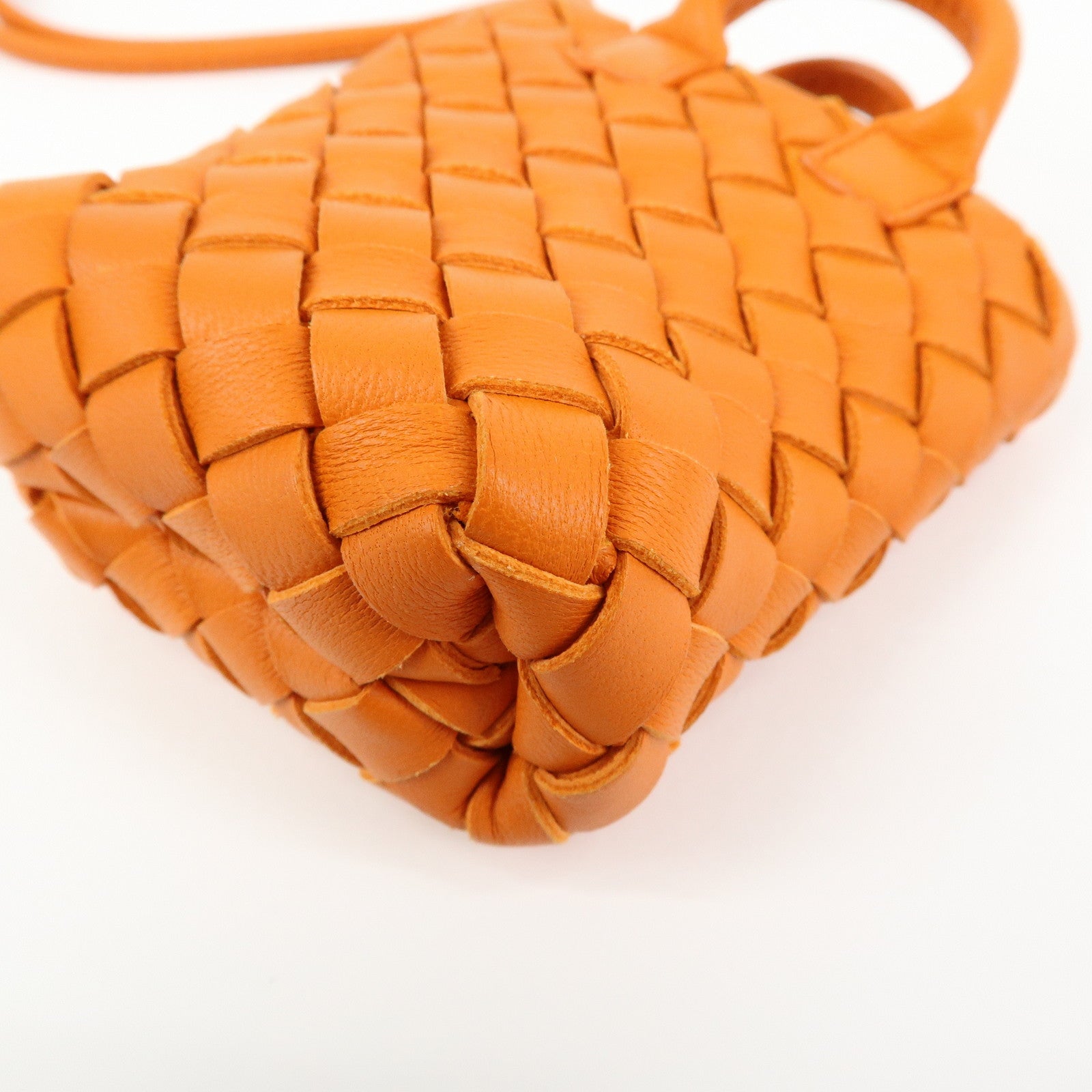 BOTTEGA VENETA Intrecciato Leather Bag Charm Orange 577778
