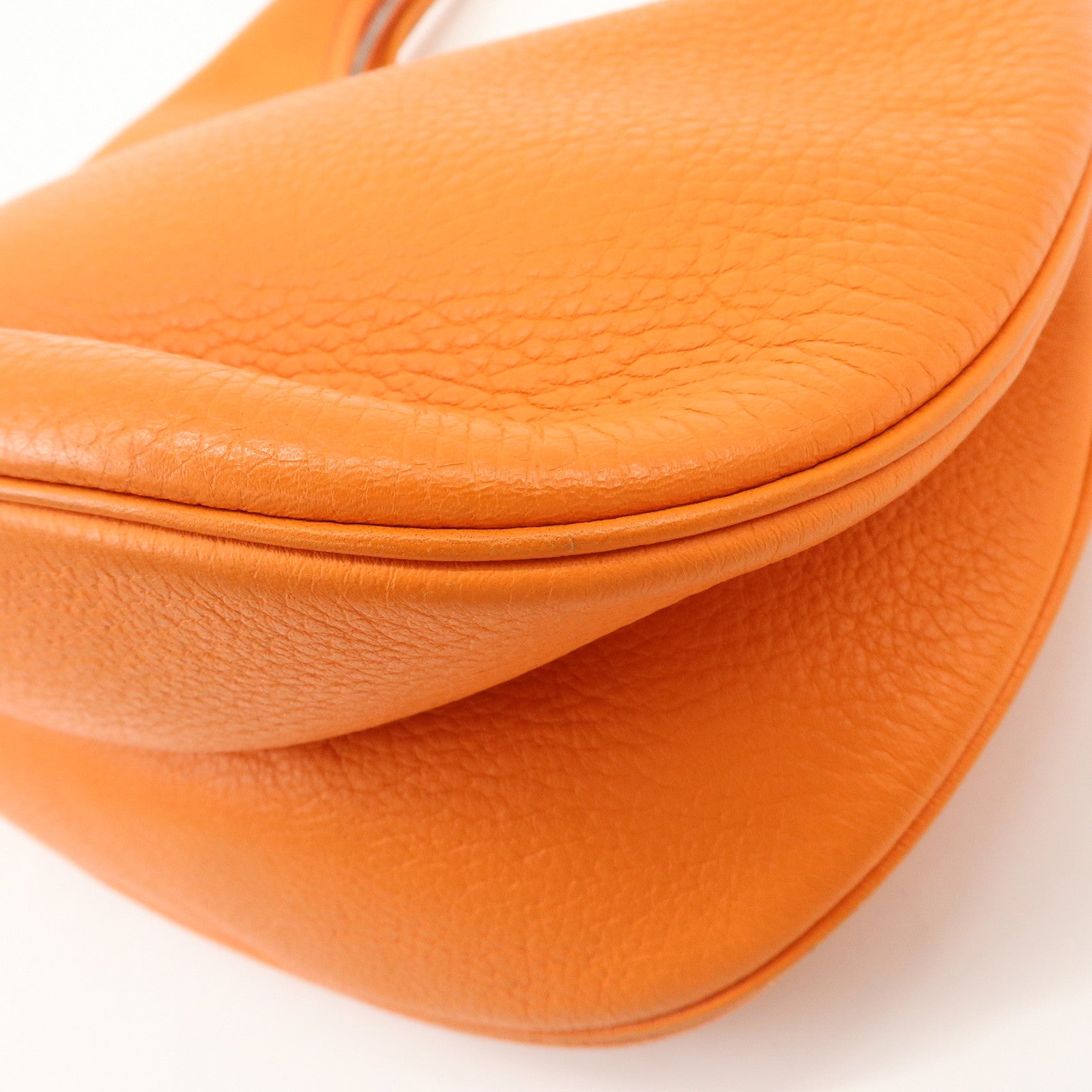 HERMES Gao Taurillon Clemence Shoulder Bag Orange