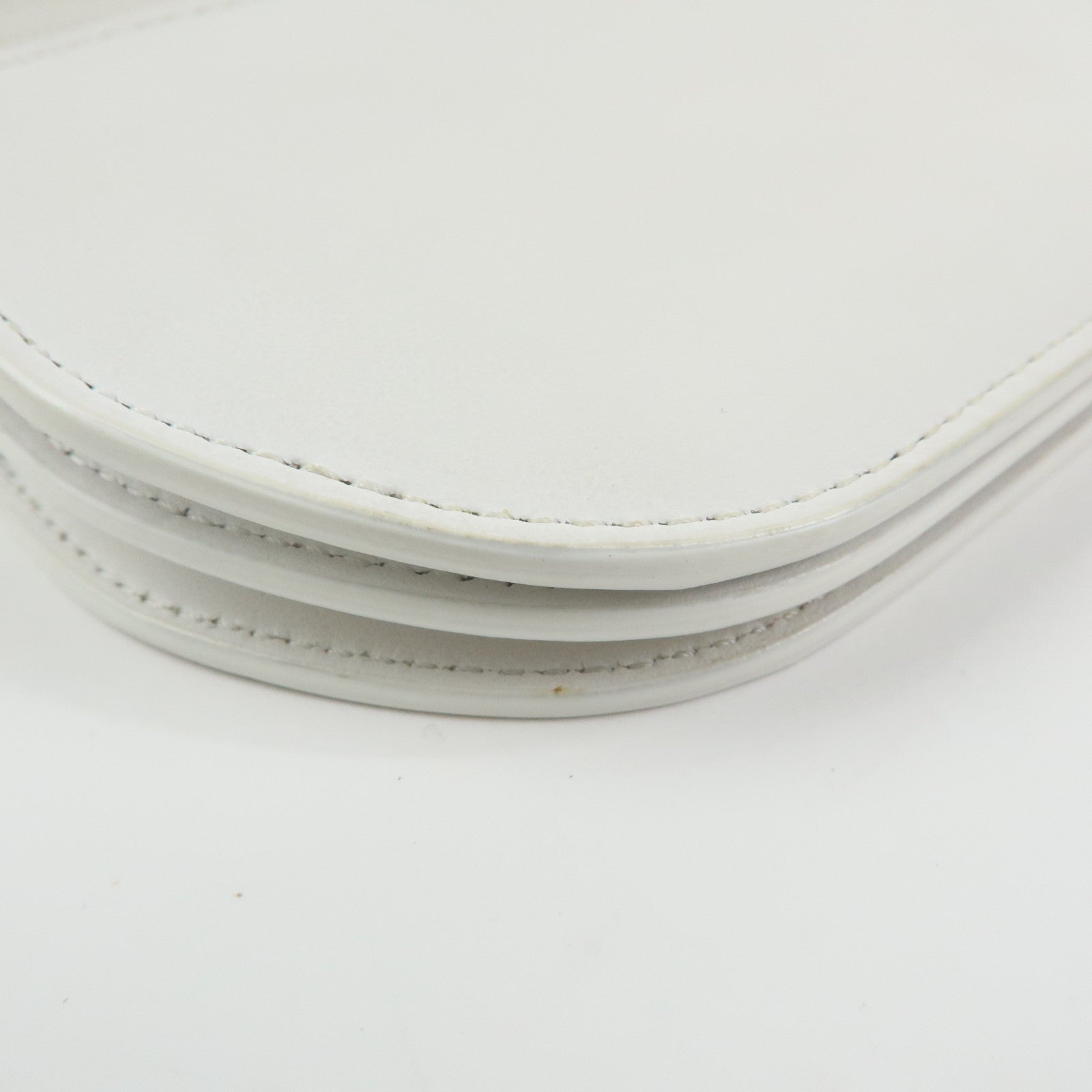 BURBERRY Leather Shoulder Bag Crossbody Bag White