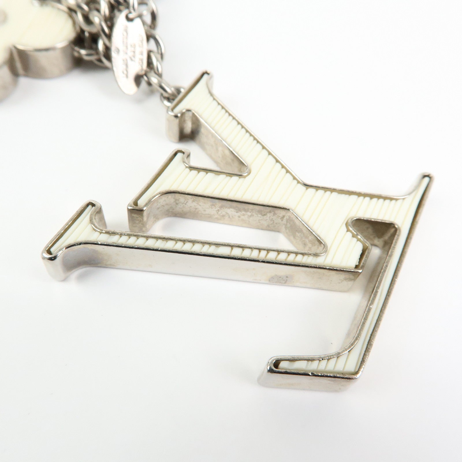 Louis Vuitton Bijoux Sac Fleur de Epi Bag Charm Silver White M65085