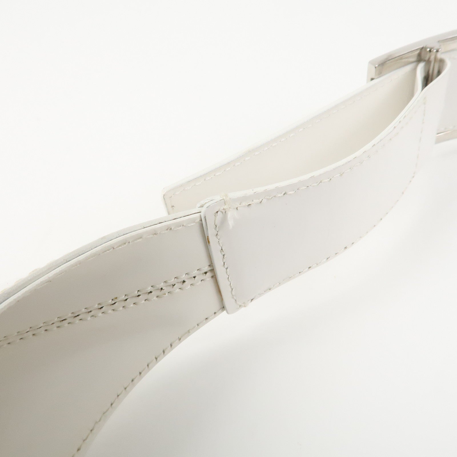 Ferragamo Gancini Leather Shoulder Bag Hand Bag White Silver