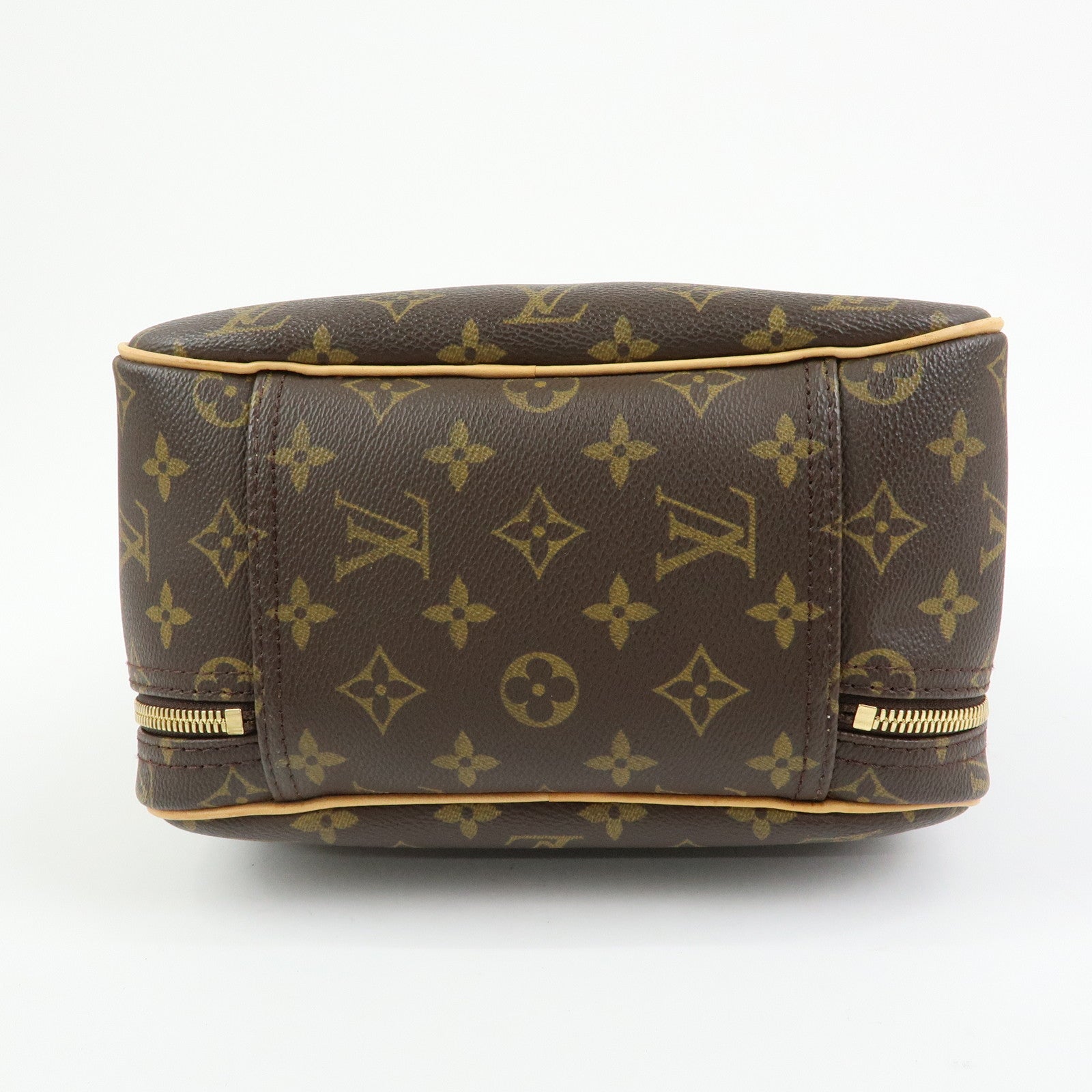Louis Vuitton Monogram Excursion Shoes Case Hand Bag M41450