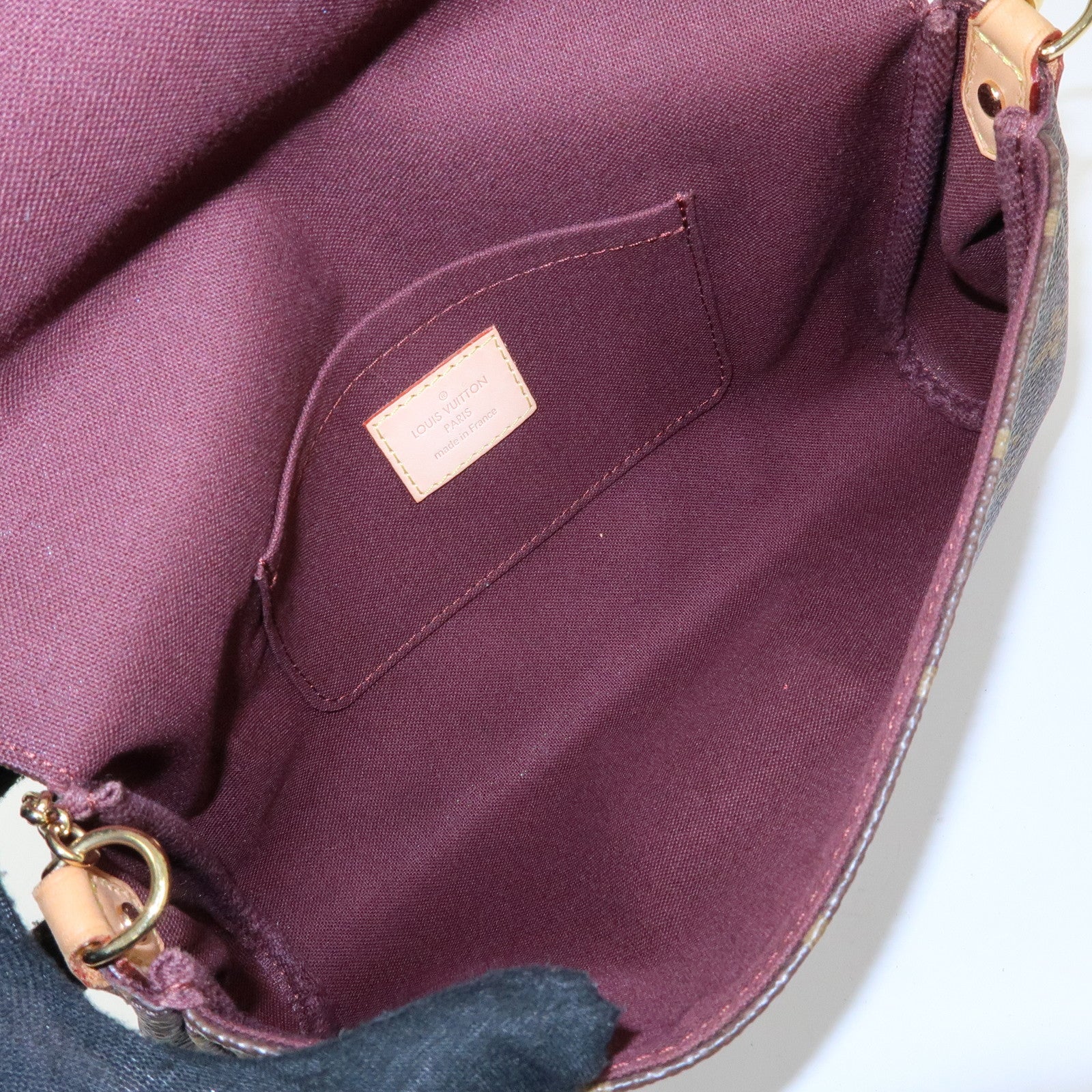 Louis Vuitton Monogram Favorite MM Shoulder Bag Brown M40718