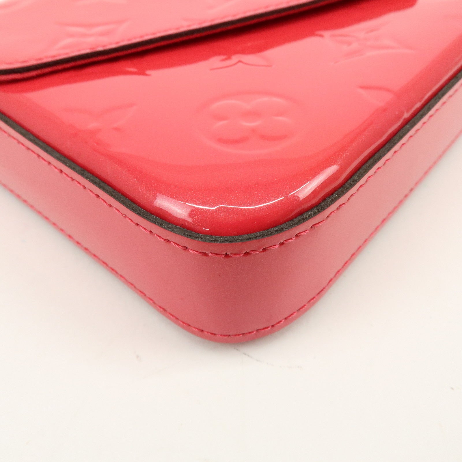 Louis Vuitton Monogram Vernis Leather Pochette Felicie Pink M61787