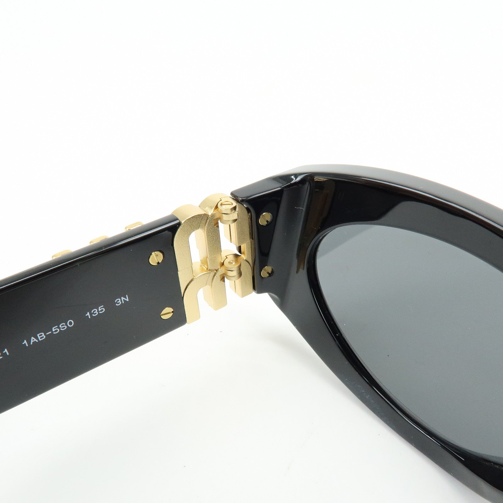 MIU MIU Logo Plastic Sunglasses Black SMU 11W 54□211AB-5S0 135 3N