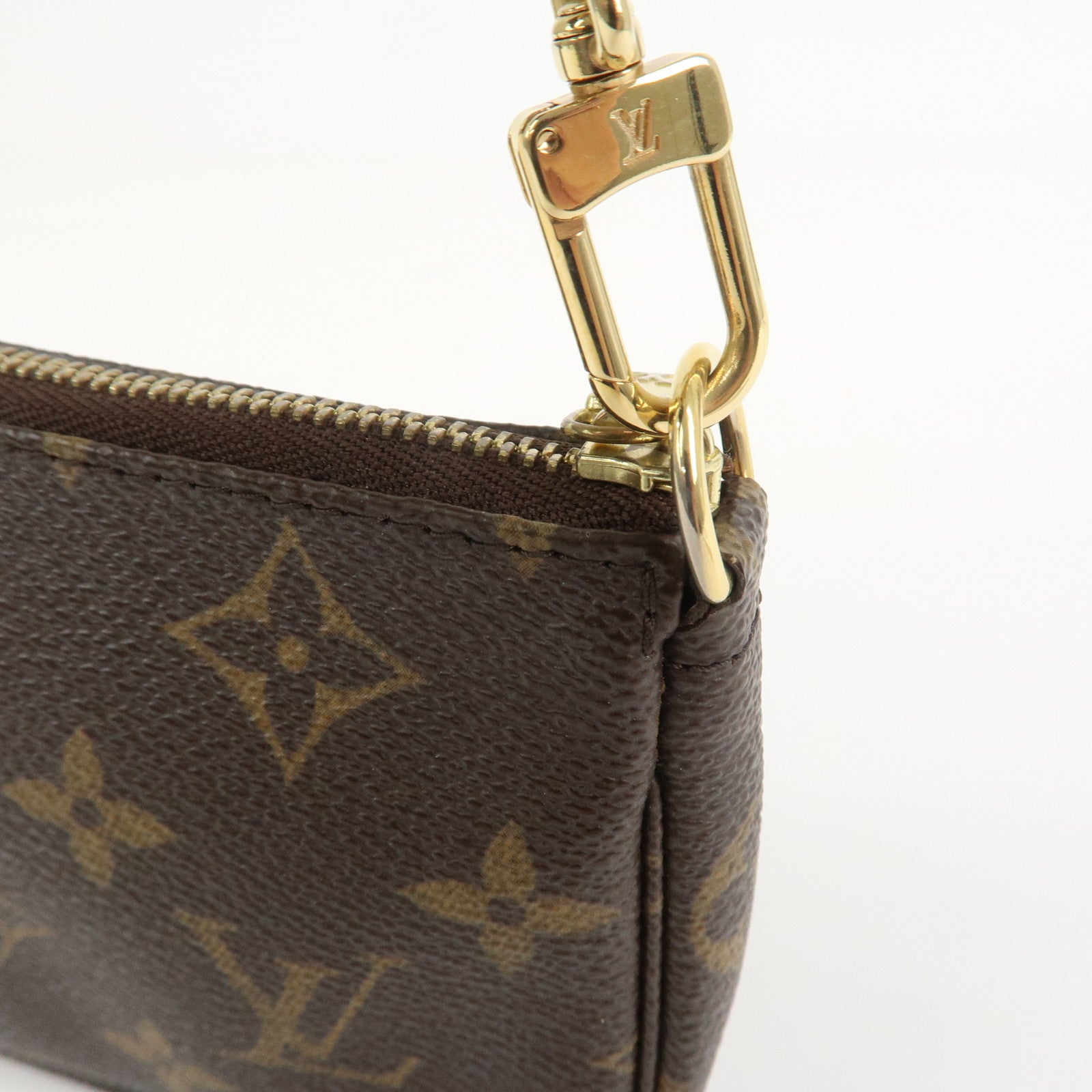 Louis Vuitton Monogram Mini Pochette Accessoires Hand Bag M58009