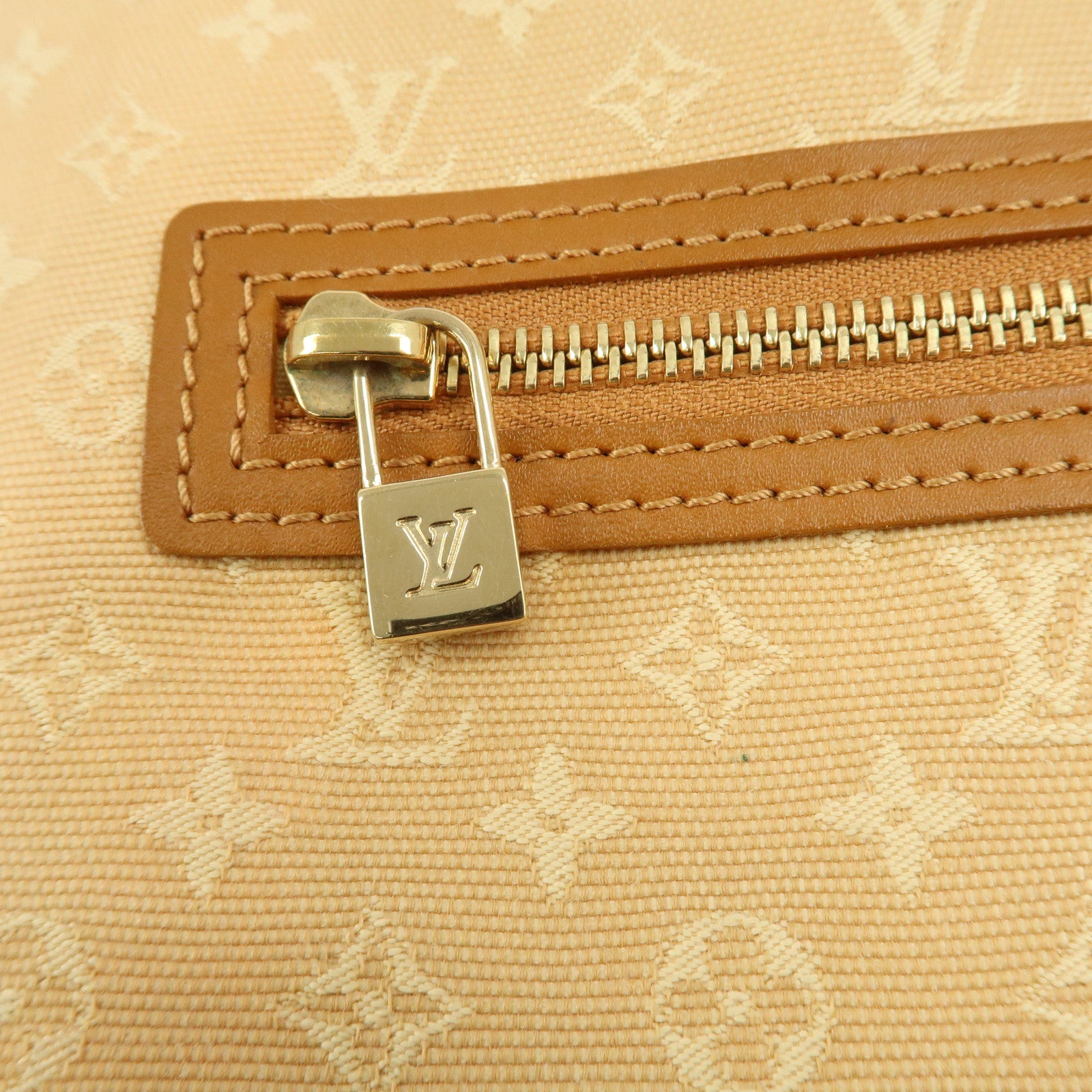 Louis Vuitton Monogram Mini Lucille PM Hand Bag Beige M92684