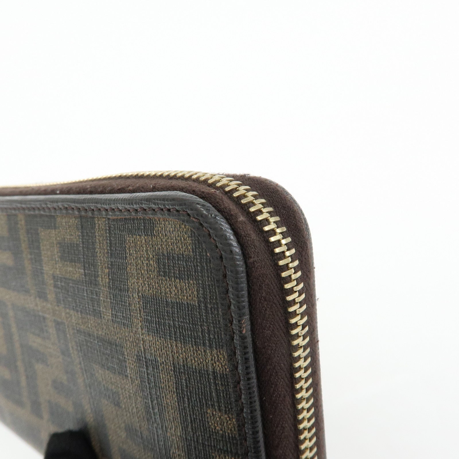 FENDI Zucca PVC Leather Zippy Round Long Wallet Brown 8M0299