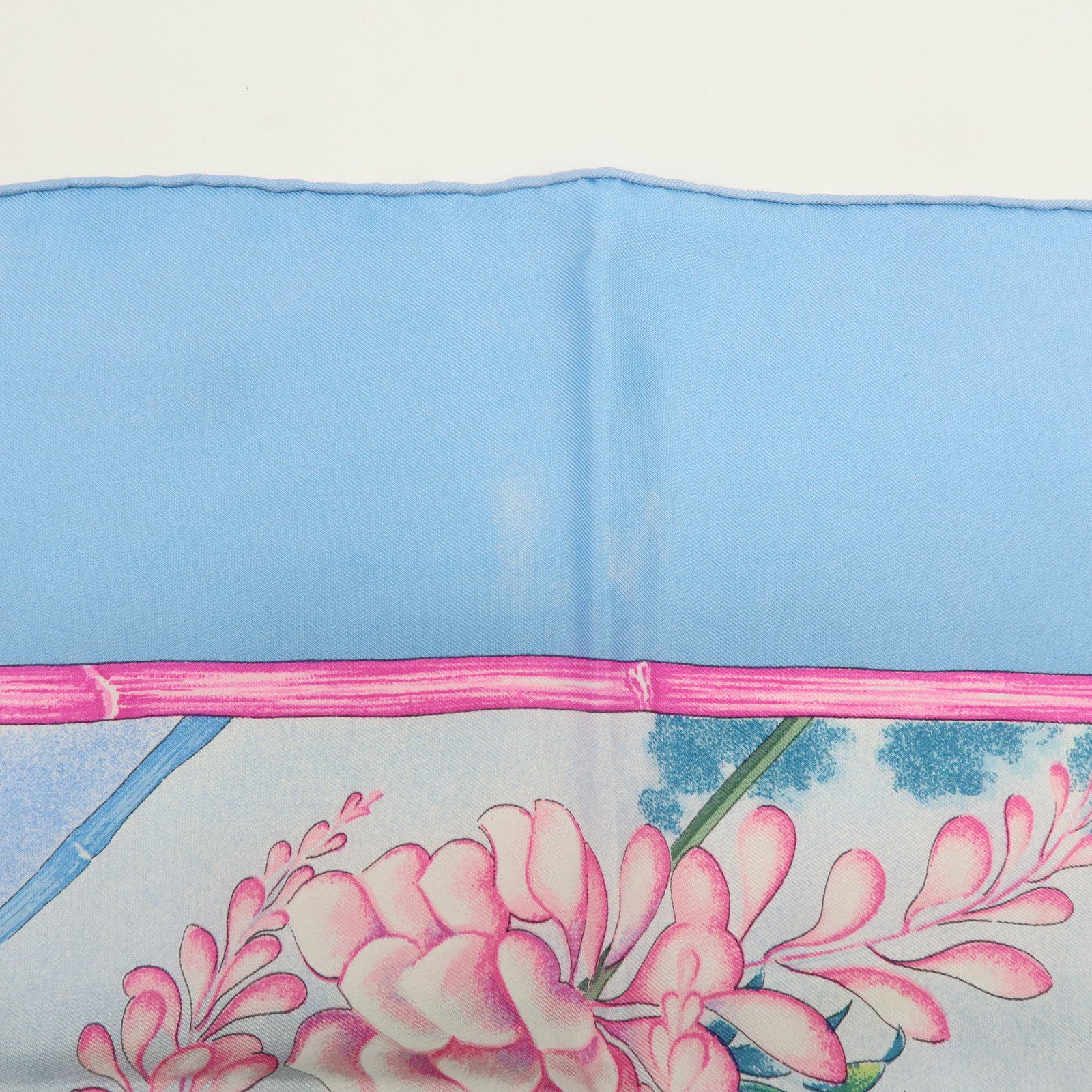 HERMES Carre 90 Silk 100% Scarf GIVERNY Light Blue Pink