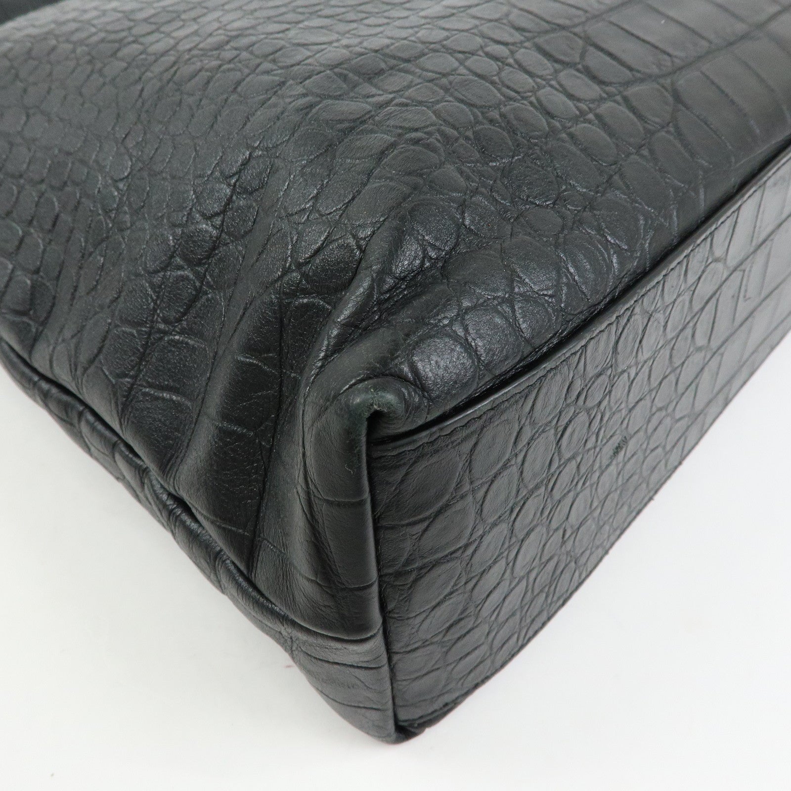 SAINT LAURENT PARIS Embossed Leather 2Way Shoulder Bag Black 504873