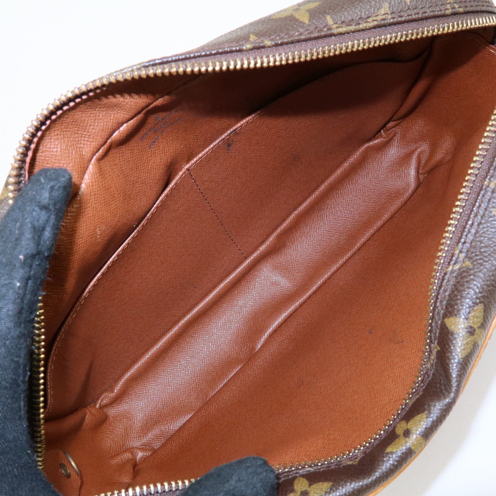 Louis Vuitton Monogram Compiegne 28 Pouch Clutch Bag Brown M51845