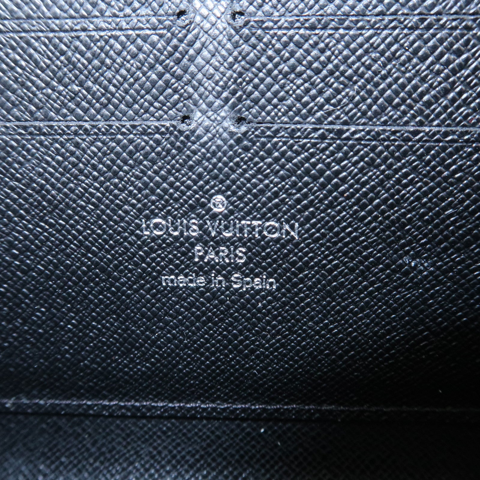 Louis Vuitton Epi Leather Round Zippy Long Wallet Noir Black M60072