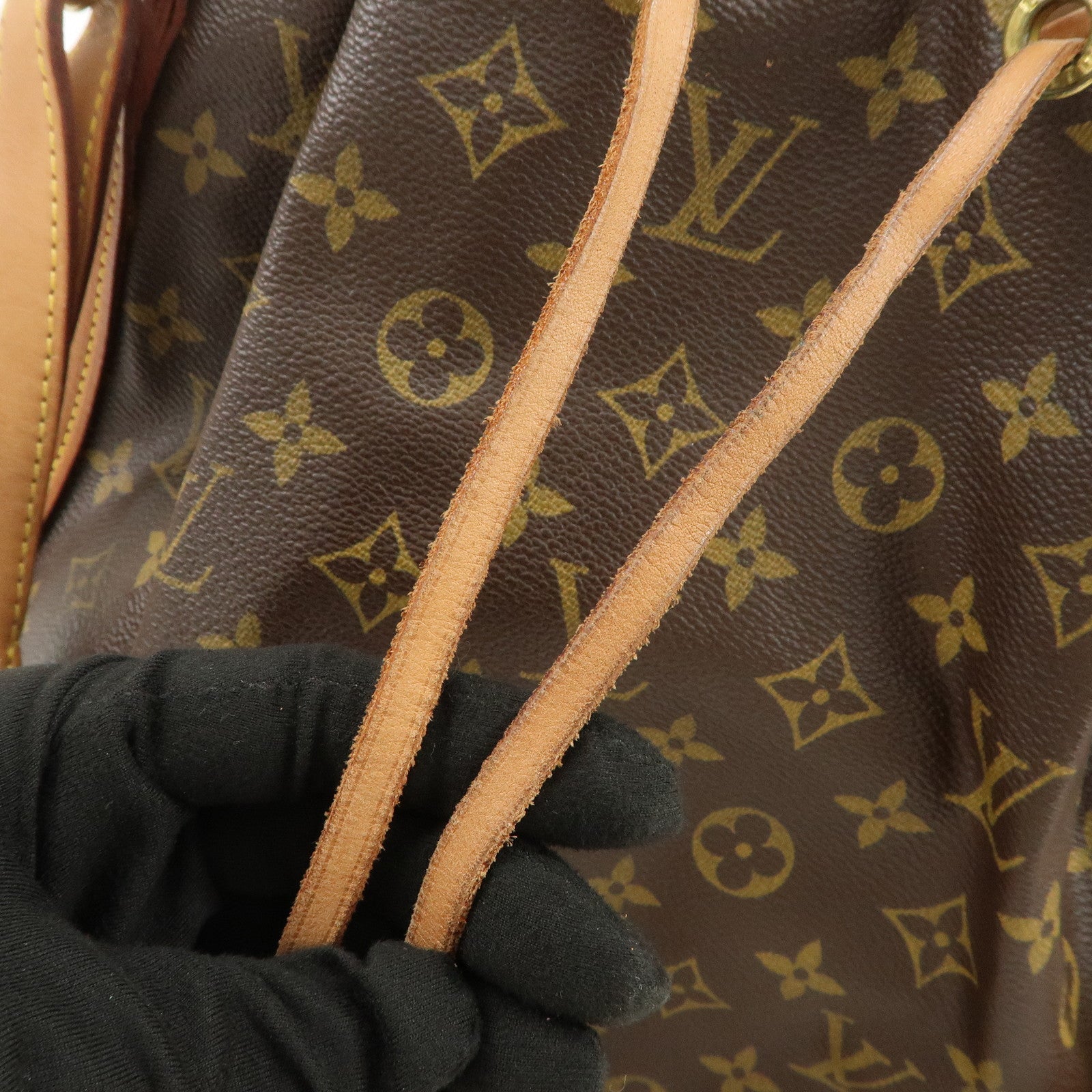 Louis Vuitton Monogram Noe Shoulder Bag Hand Bag Brown M42224