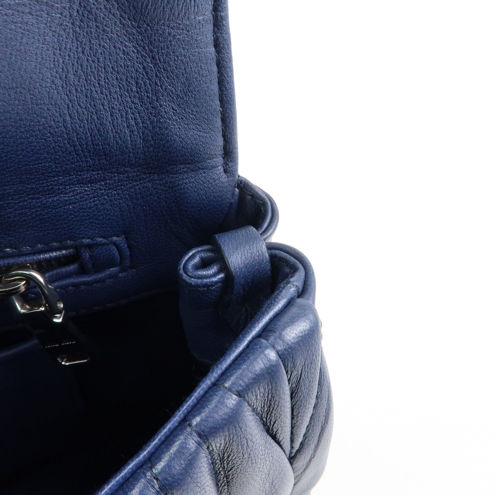 MIU MIU Matelasse Nappa Leather Shoulder Bag Chain Bag Navy