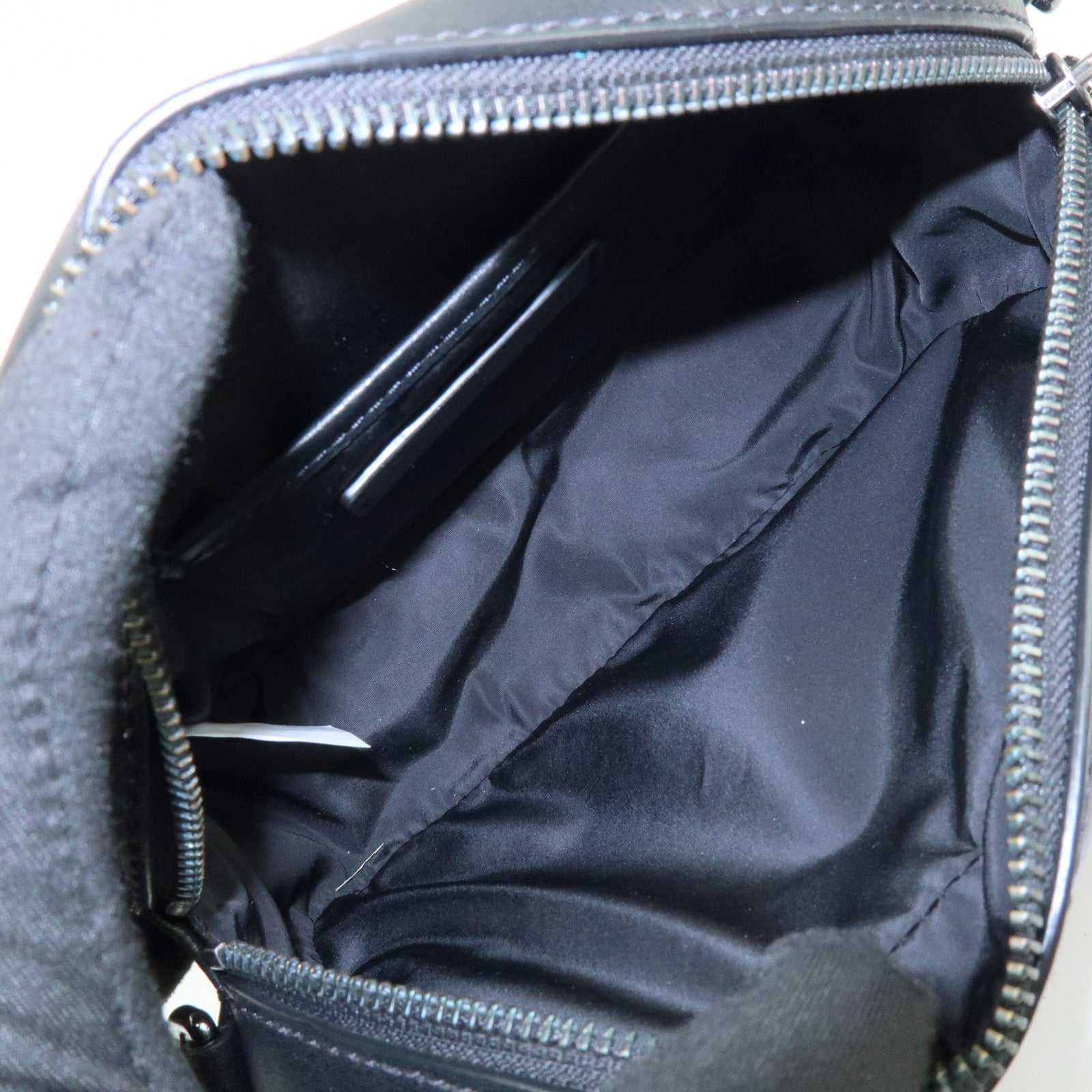 MARC JACOBS Leather Nylon Shoulder Bag Crossbody Bag Black