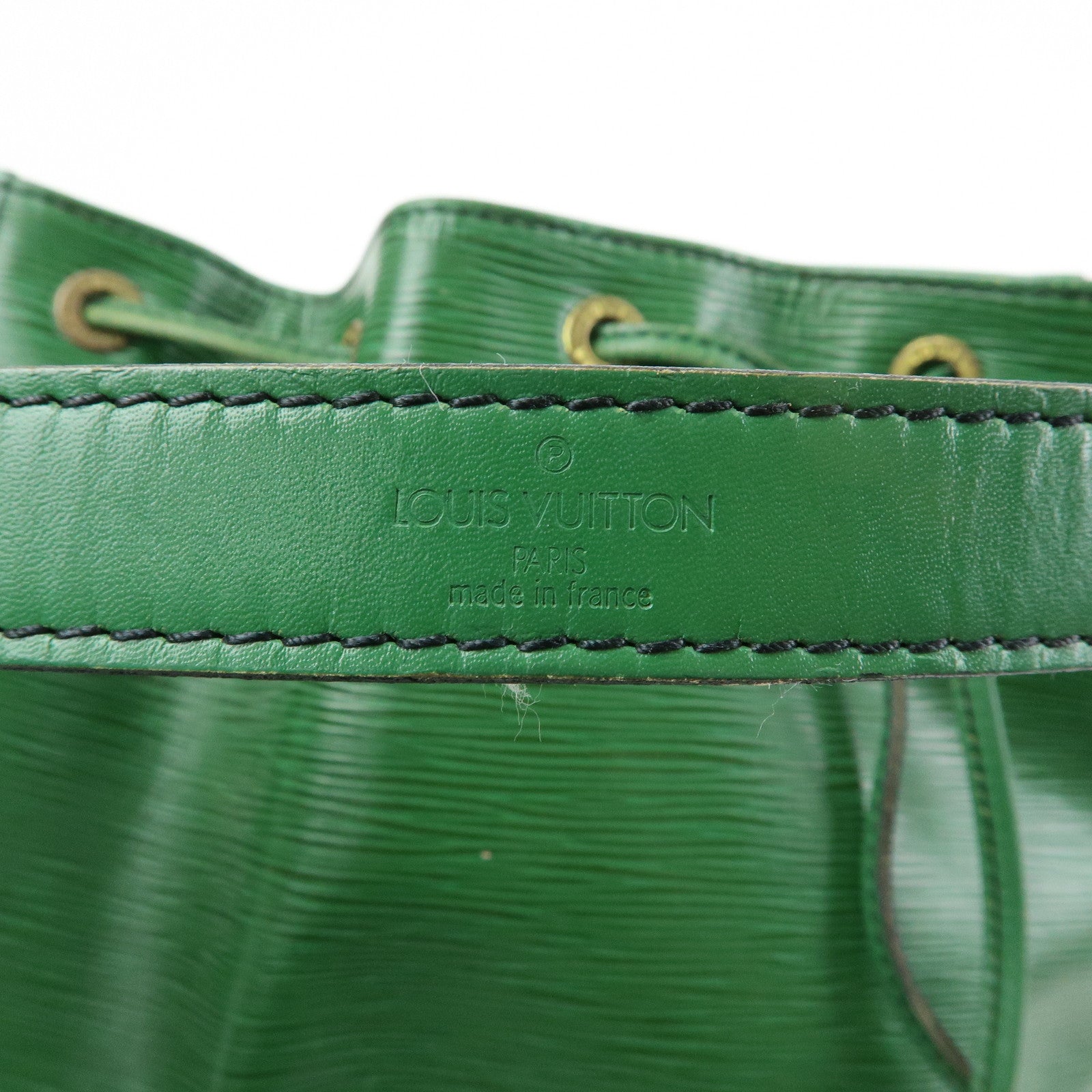 Louis Vuitton Epi Petit Noe Shoulder Bag Borneo Green M44104