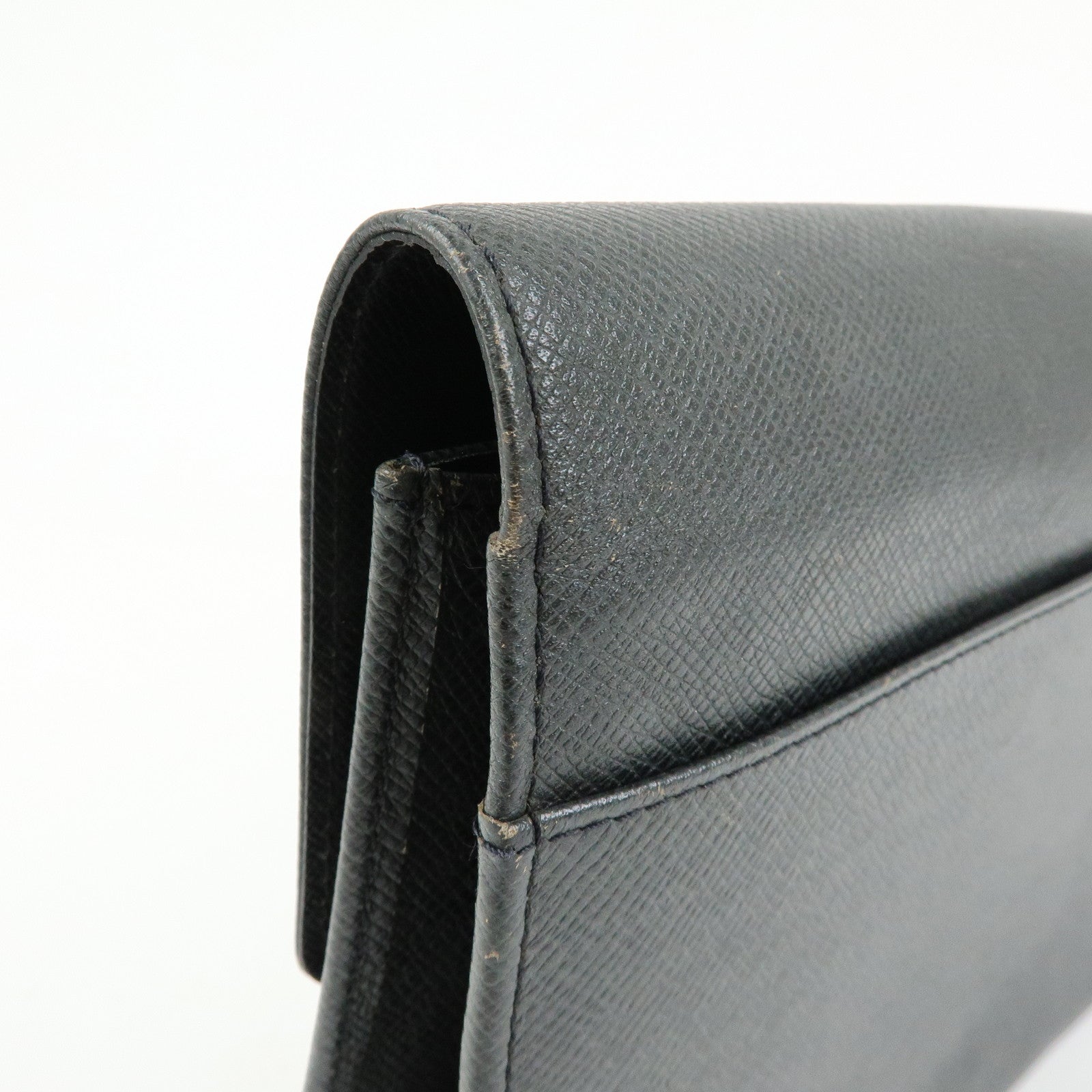 Louis Vuitton Taiga Leather Selenga Clutch Bag Ardoise M30782