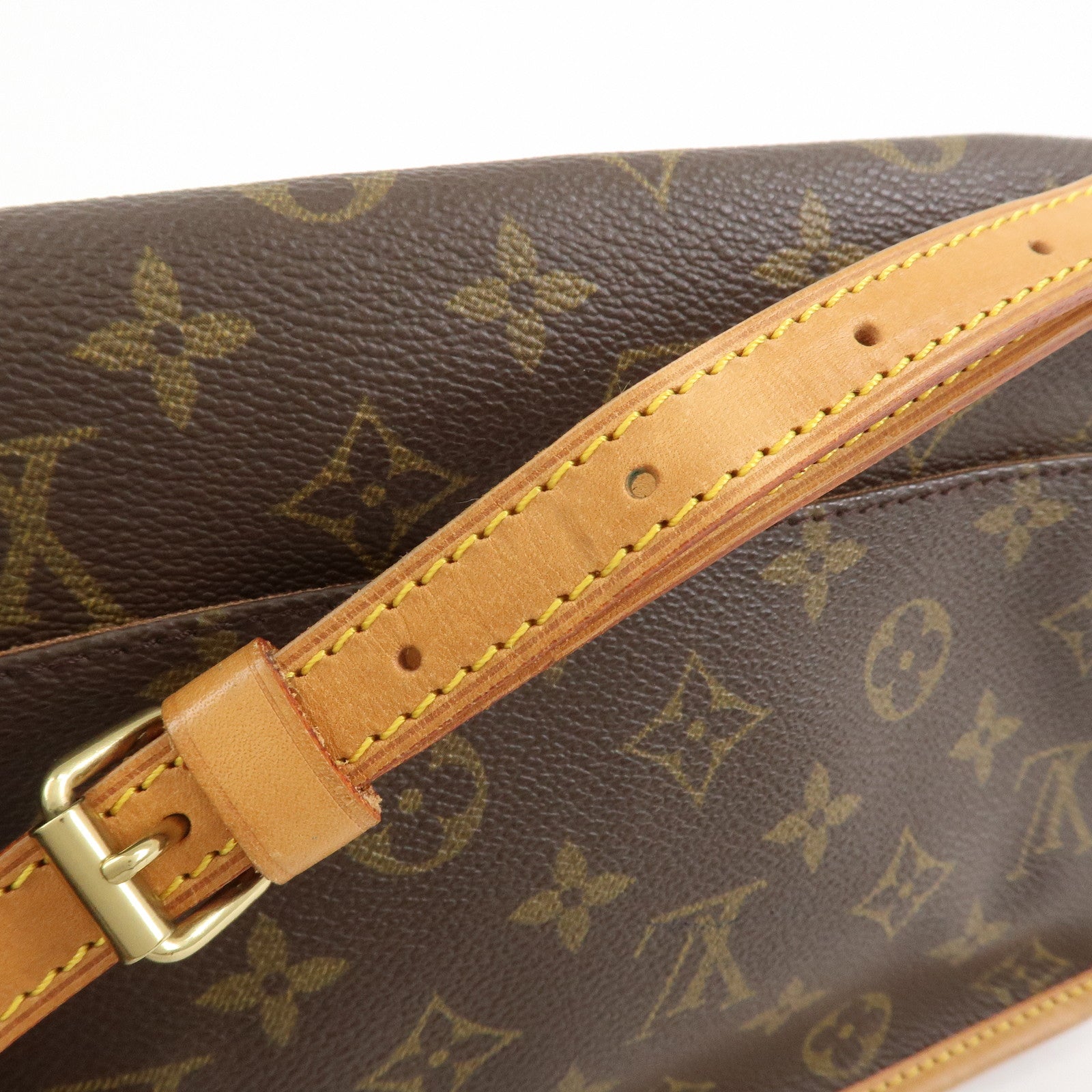 Louis Vuitton Monogram Gibeciere PM Shoulder Bag Brown M42248