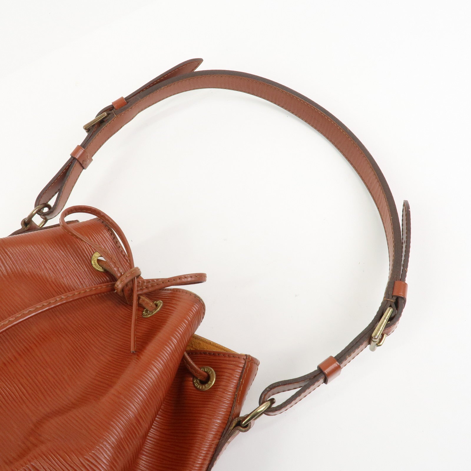 Louis Vuitton Epi Petit Noe Shoulder Bag Kenya Brown M44103