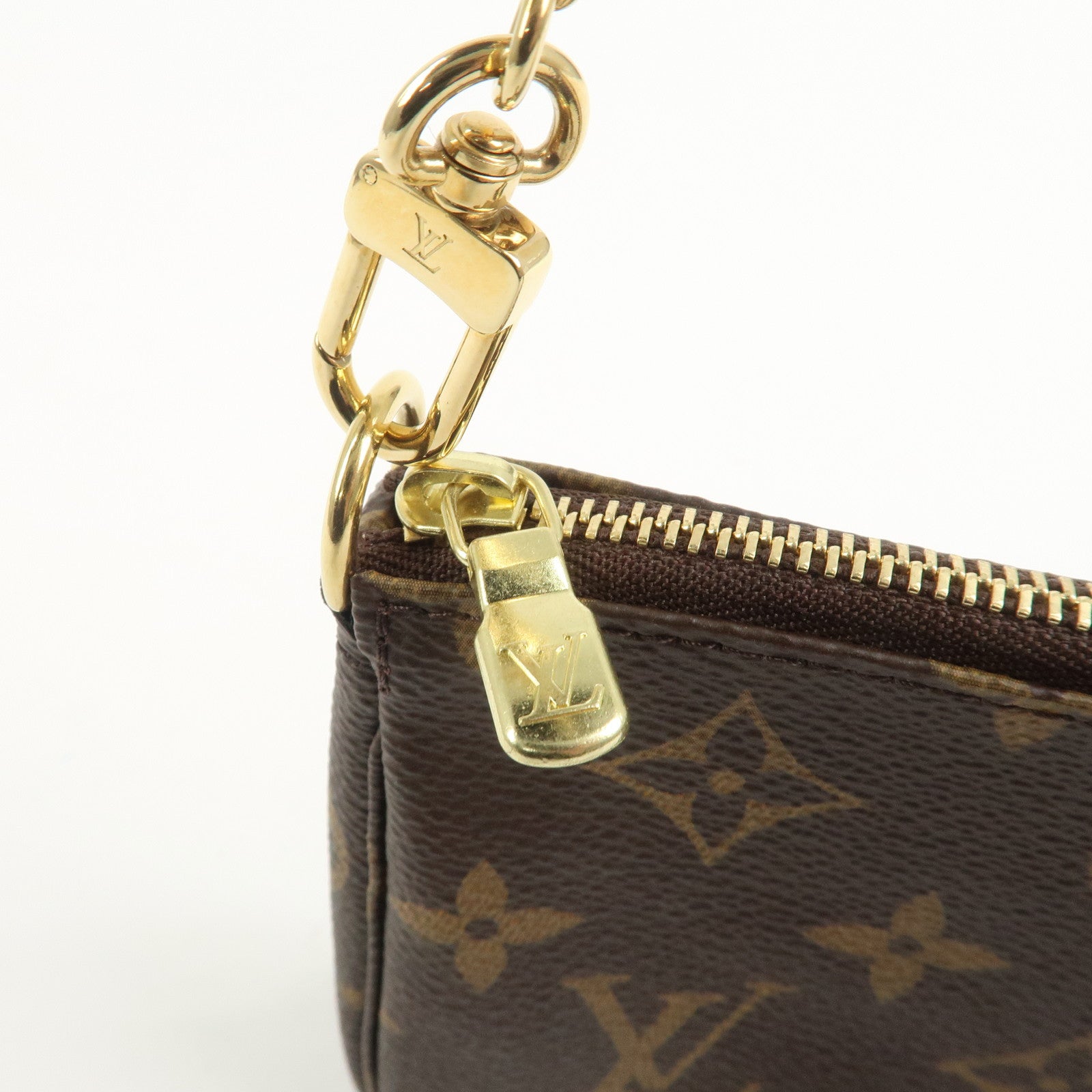 Louis Vuitton Monogram Mini Pochette Accessoires Hand Bag M58009