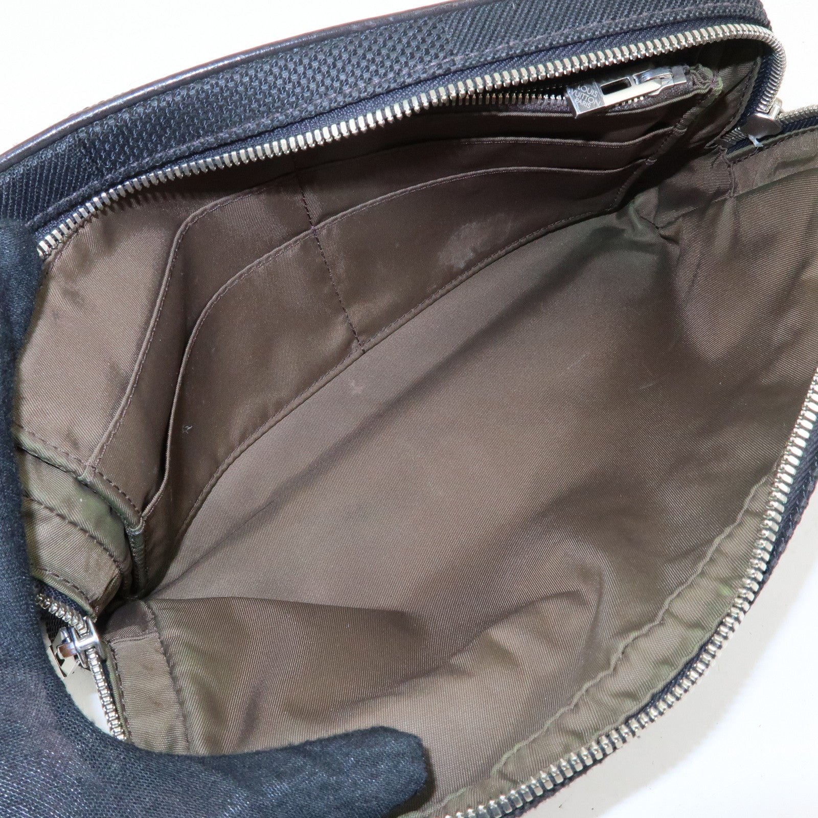 Louis Vuitton Damier Geant Acrobat Waist Bag Noir Black M93620