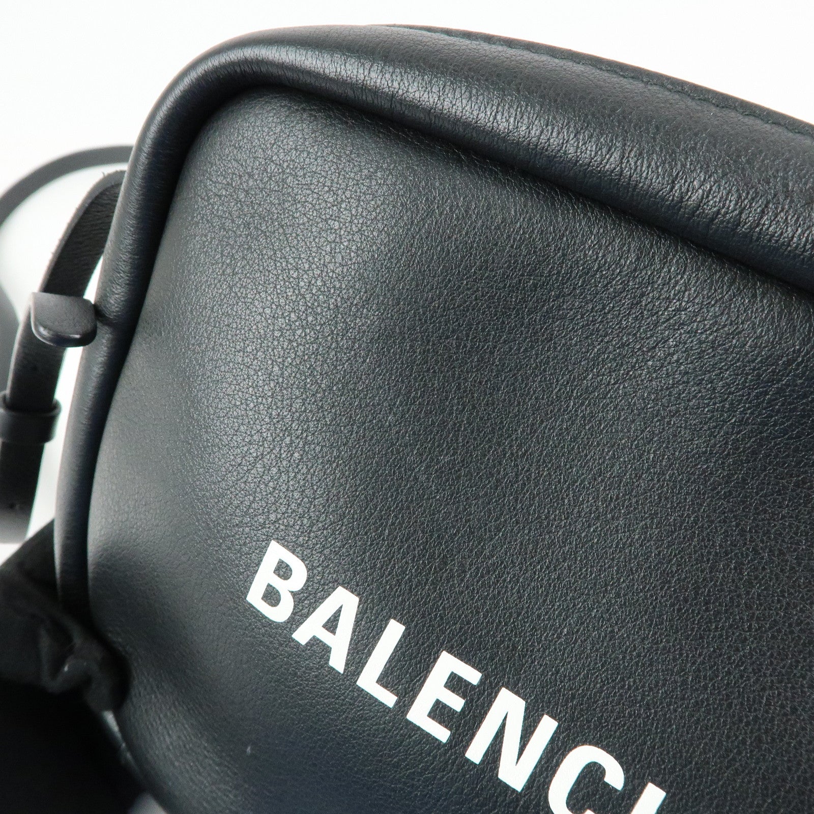 BALENCIAGA Everyday Camera Bag Leather Shoulder Bag S Black 489812
