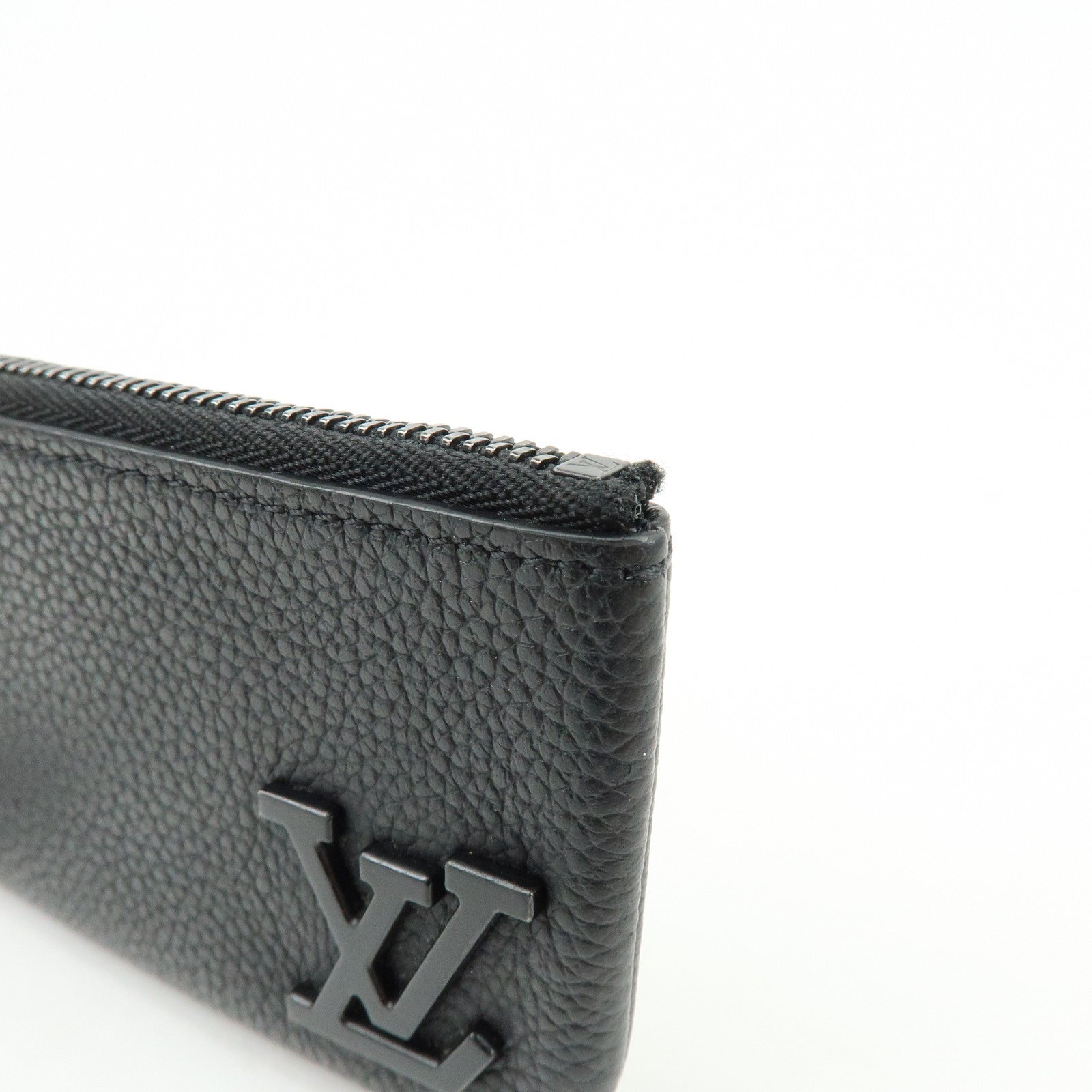 Louis Vuitton Aerogram Pochette Cles Coin Case Noir Black M81031