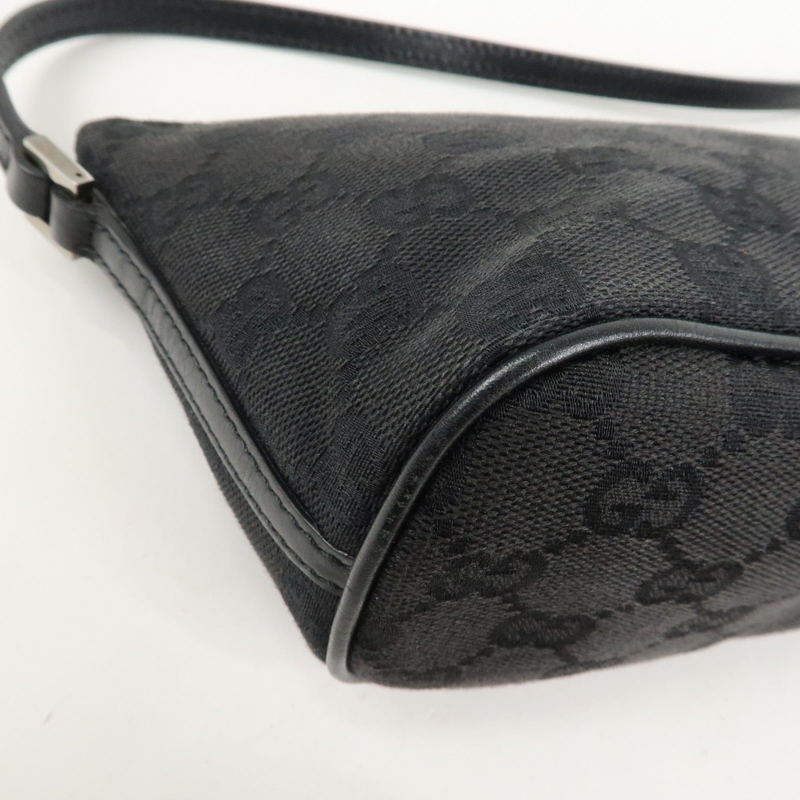 GUCCI Boat Bag GG Canvas Leather Hand Bag Pouch Black 07198