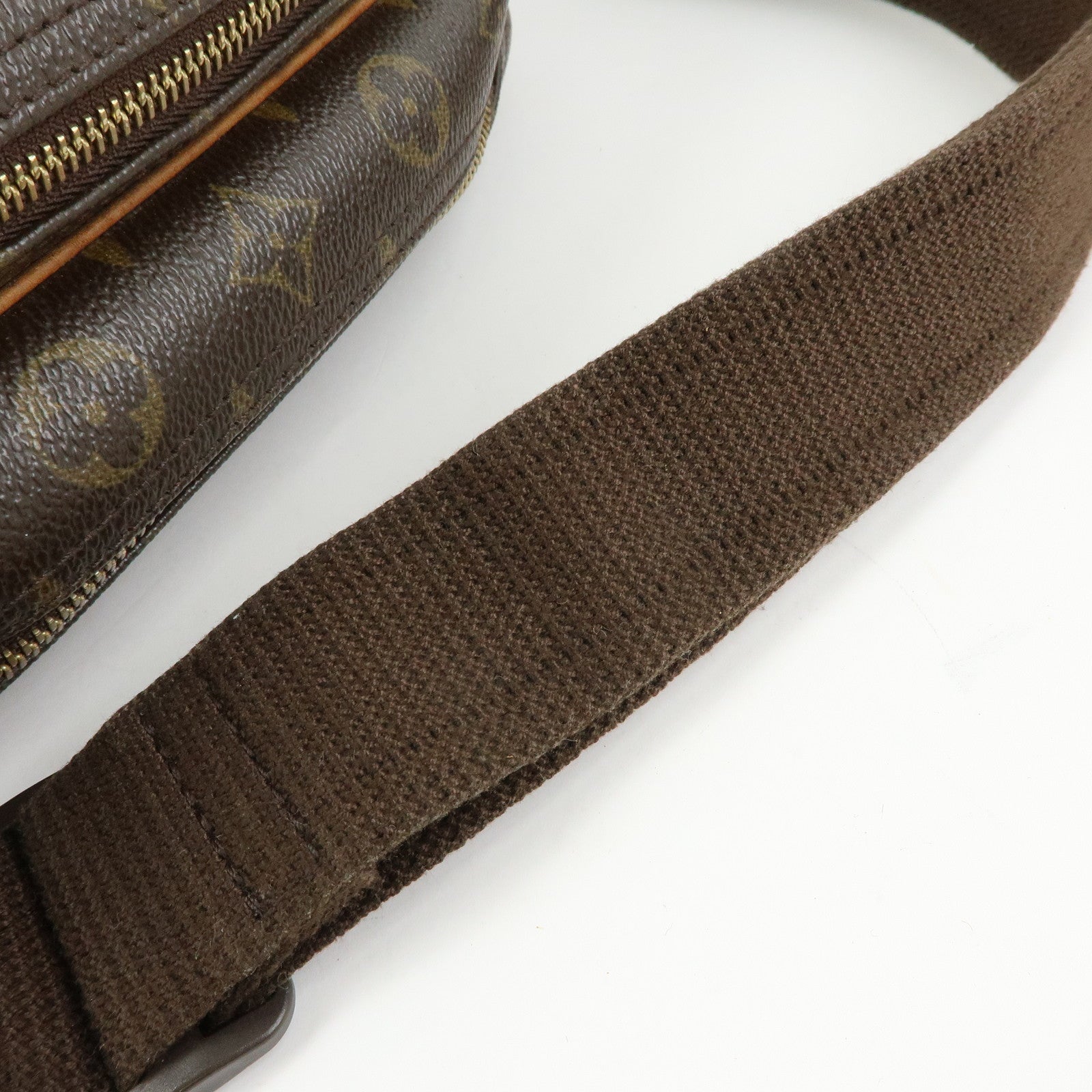 Louis Vuitton Monogram Reporter PM Shoulder Crossbody Bag M45254