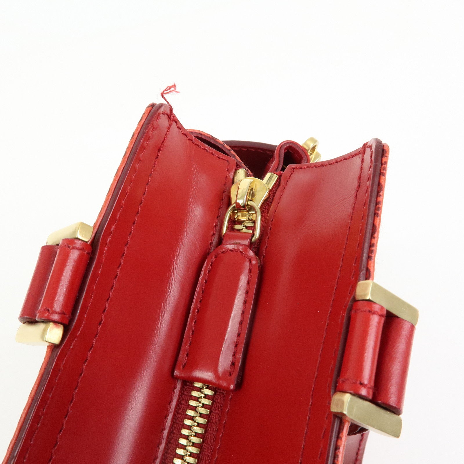 Ferragamo Gancini Side Belt Leather Hand Bag Tote Bag Red
