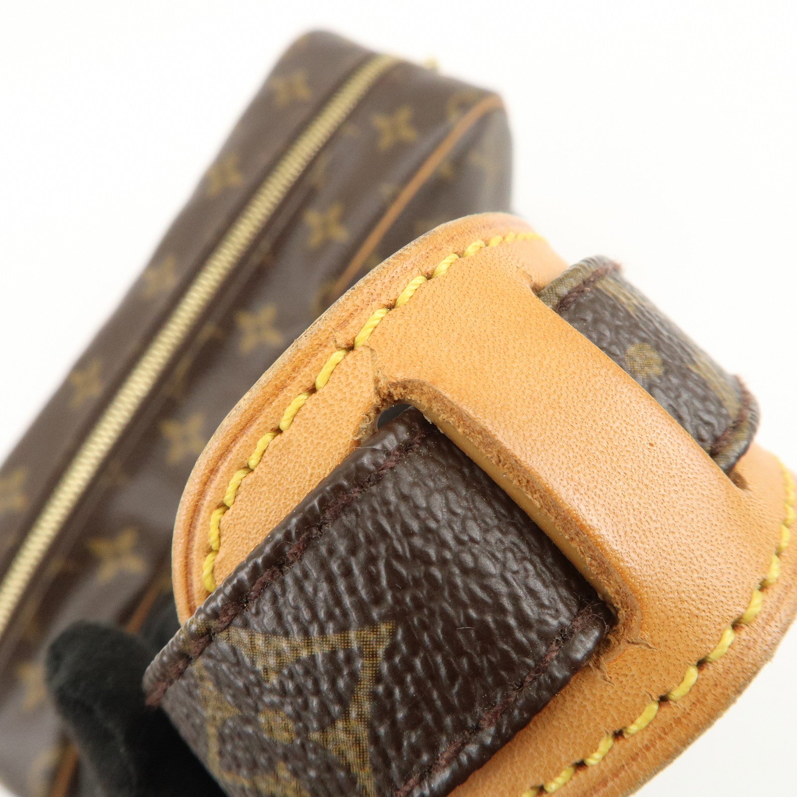 Louis Vuitton Monogram Nile Shoulder Bag Crossbody Bag M45244