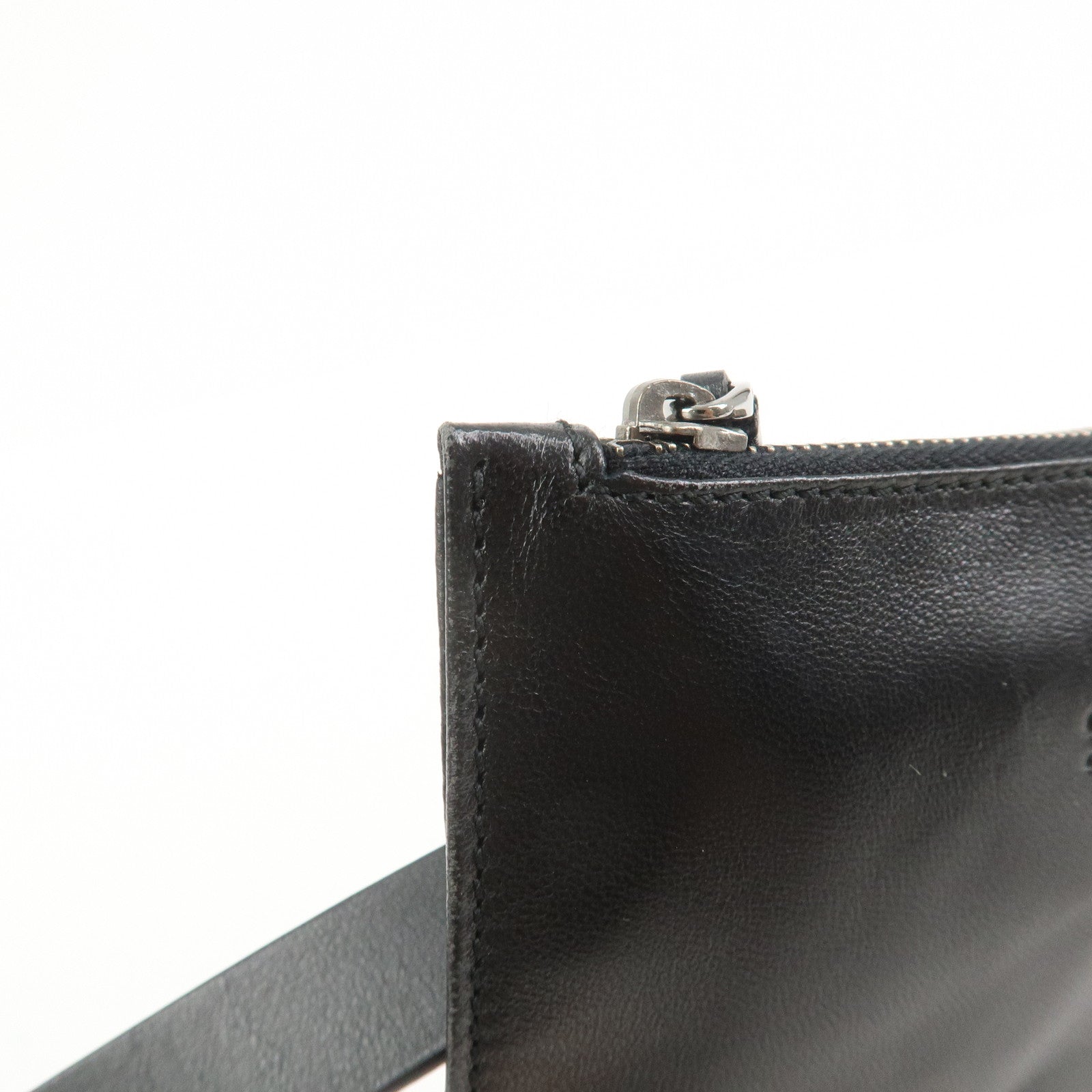 GUCCI Leather Waist Pouch Body Bag Black 037.1312