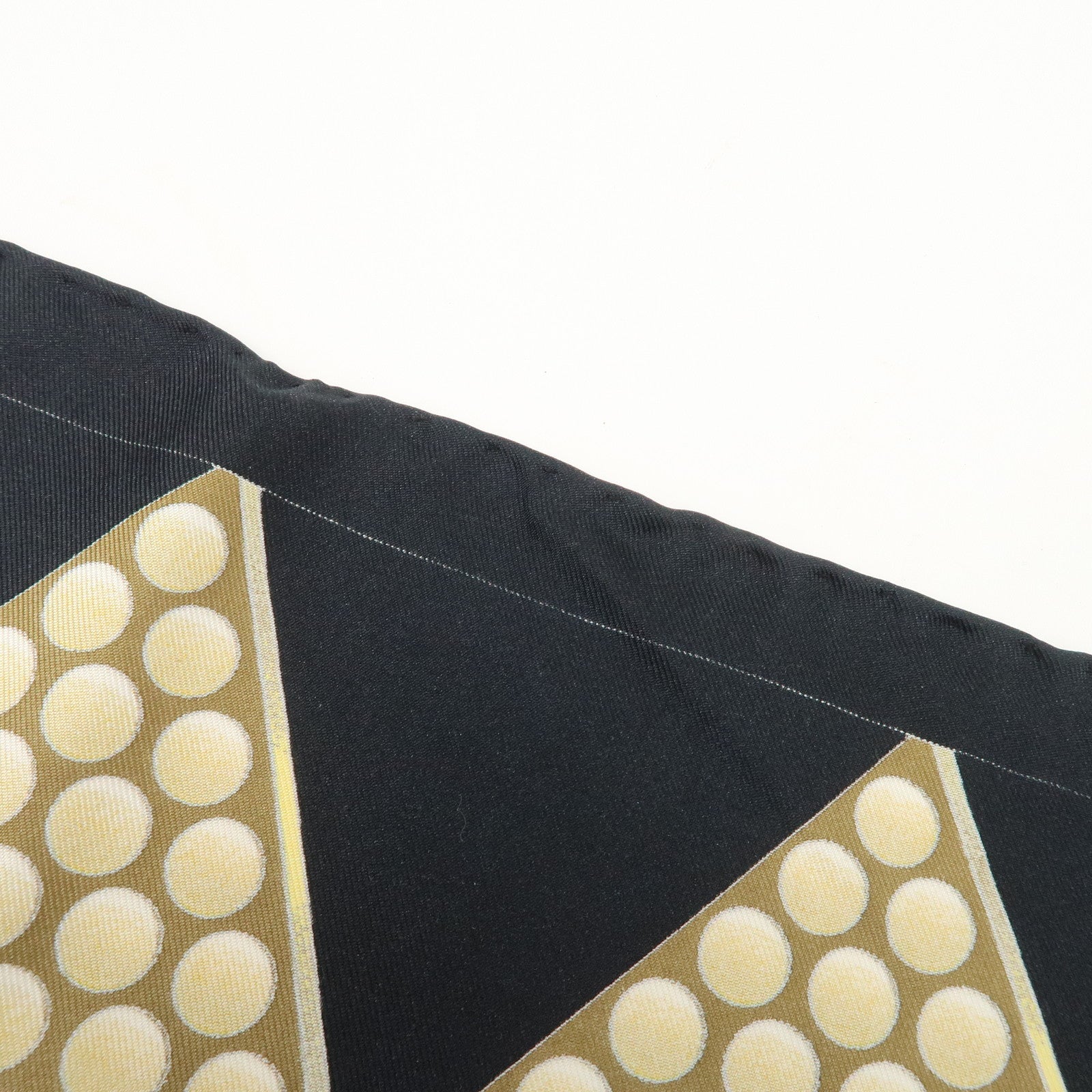 HERMES Carre 90 Silk 100% Scarf  L'OR DES CHEFS Black Yellow