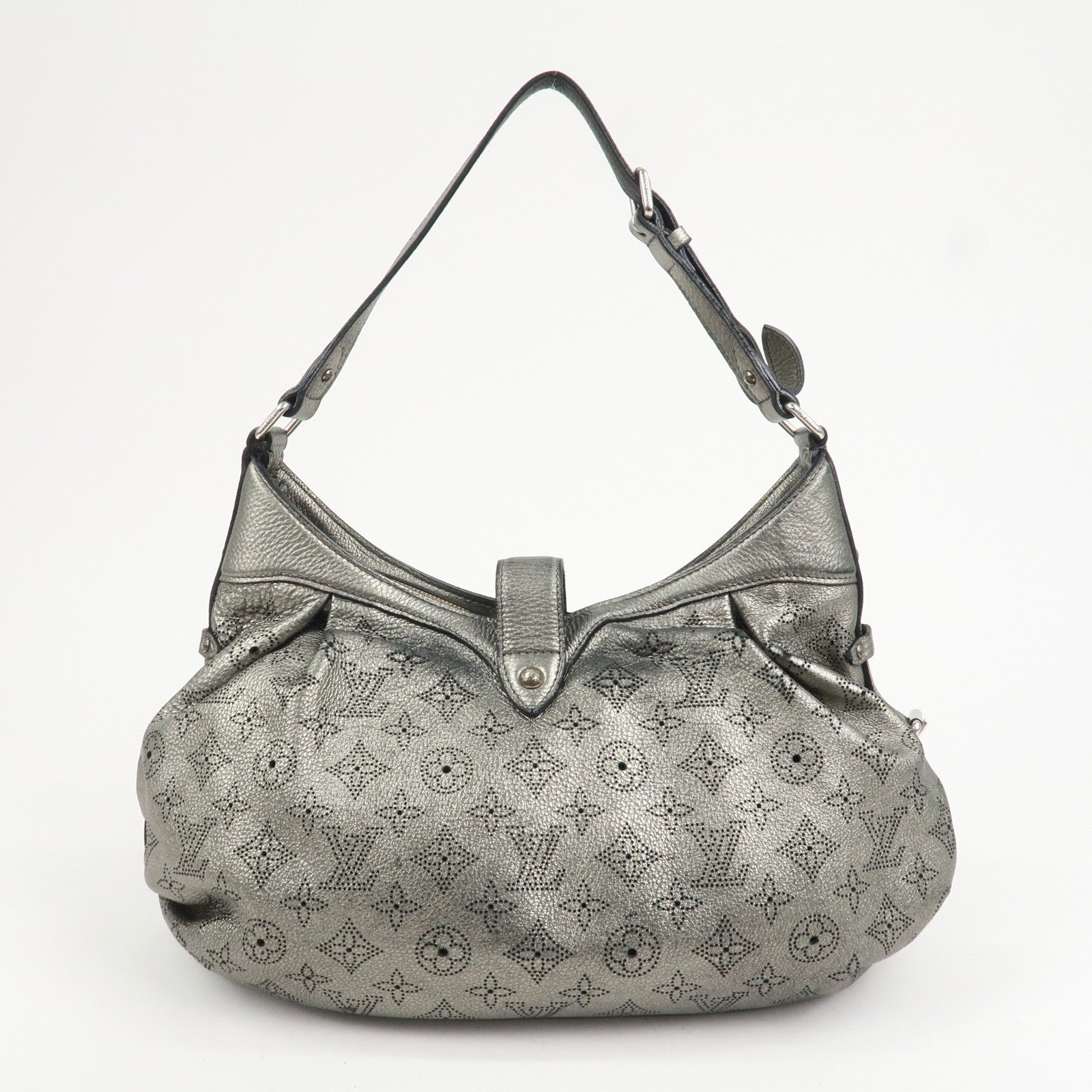 Louis Vuitton Monogram Mahina XS Shoulder Bag Argent M95718