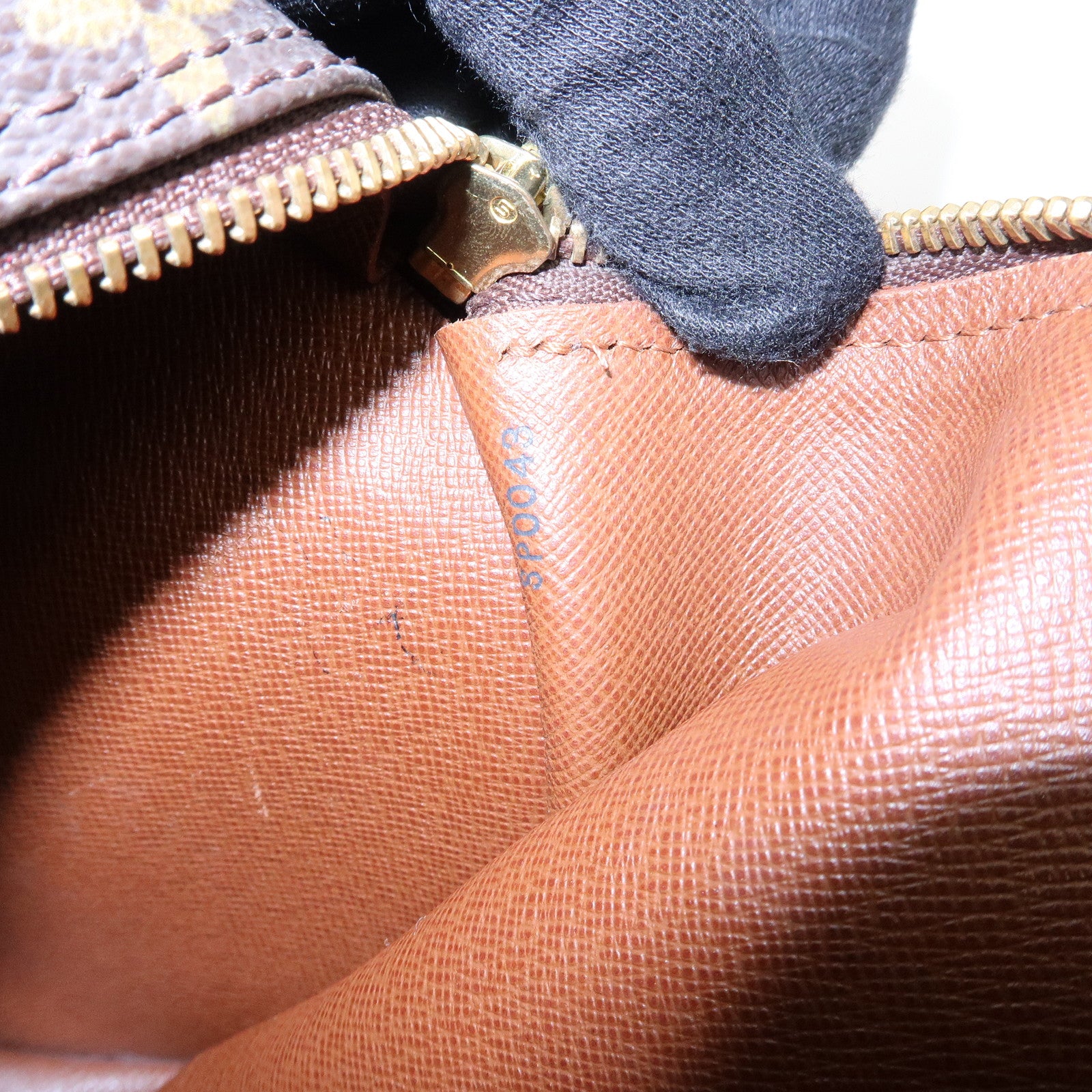 Louis Vuitton Monogram Papillon 30 Hand Bag Brown M51385