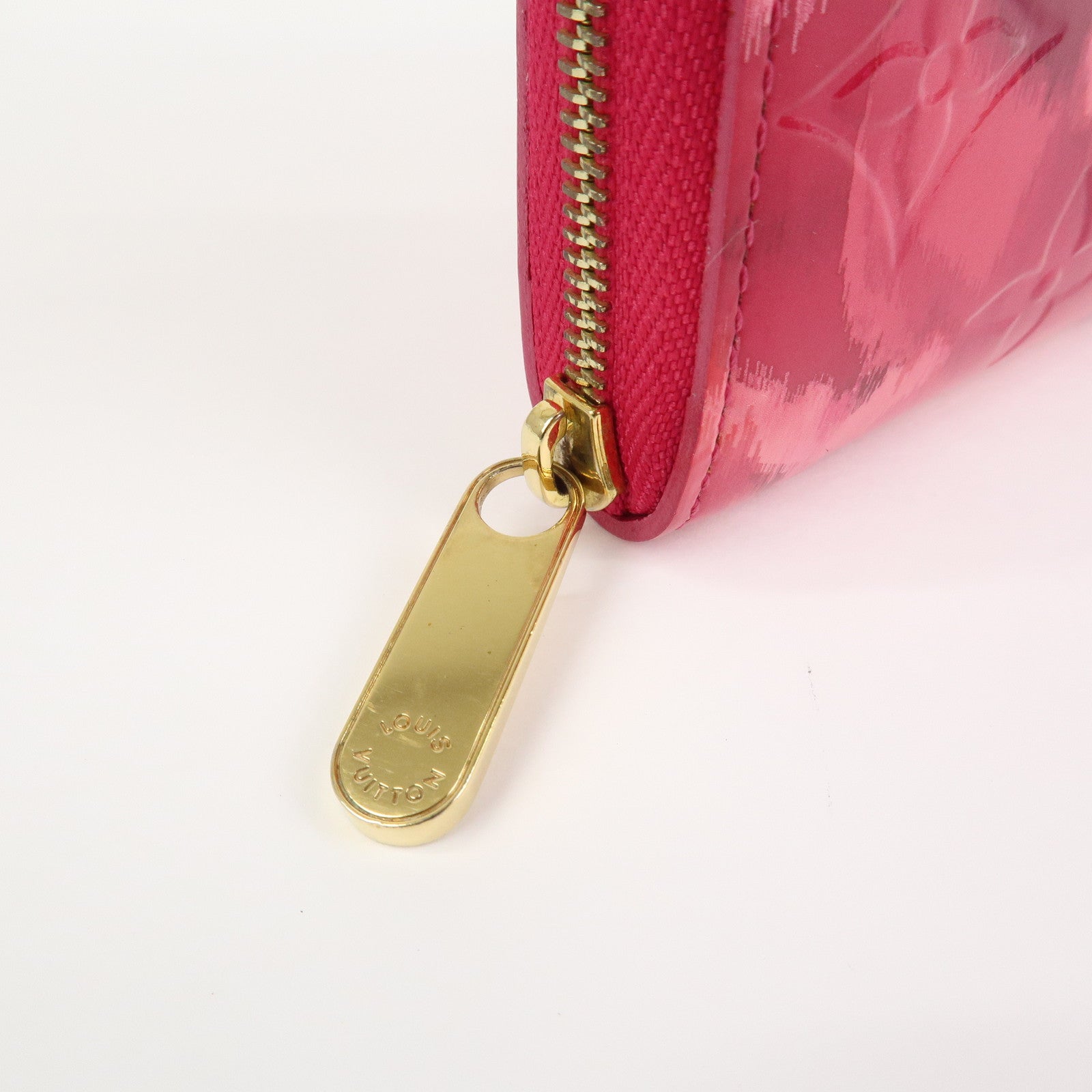 Louis Vuitton Monogram Vernis Flower Ikat Zippy Wallet Rose M90030