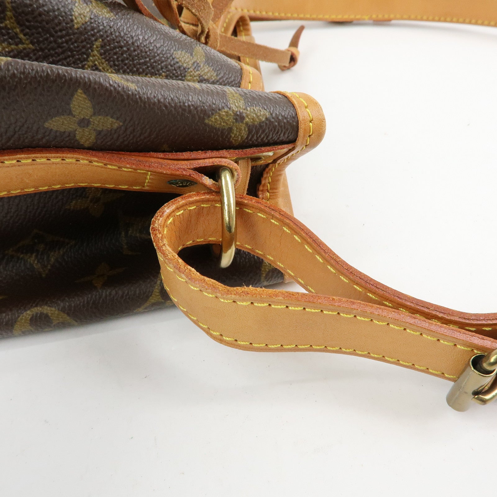 Louis Vuitton Monogram Canvas Leather Noe Shoulder Bag Brown M42224