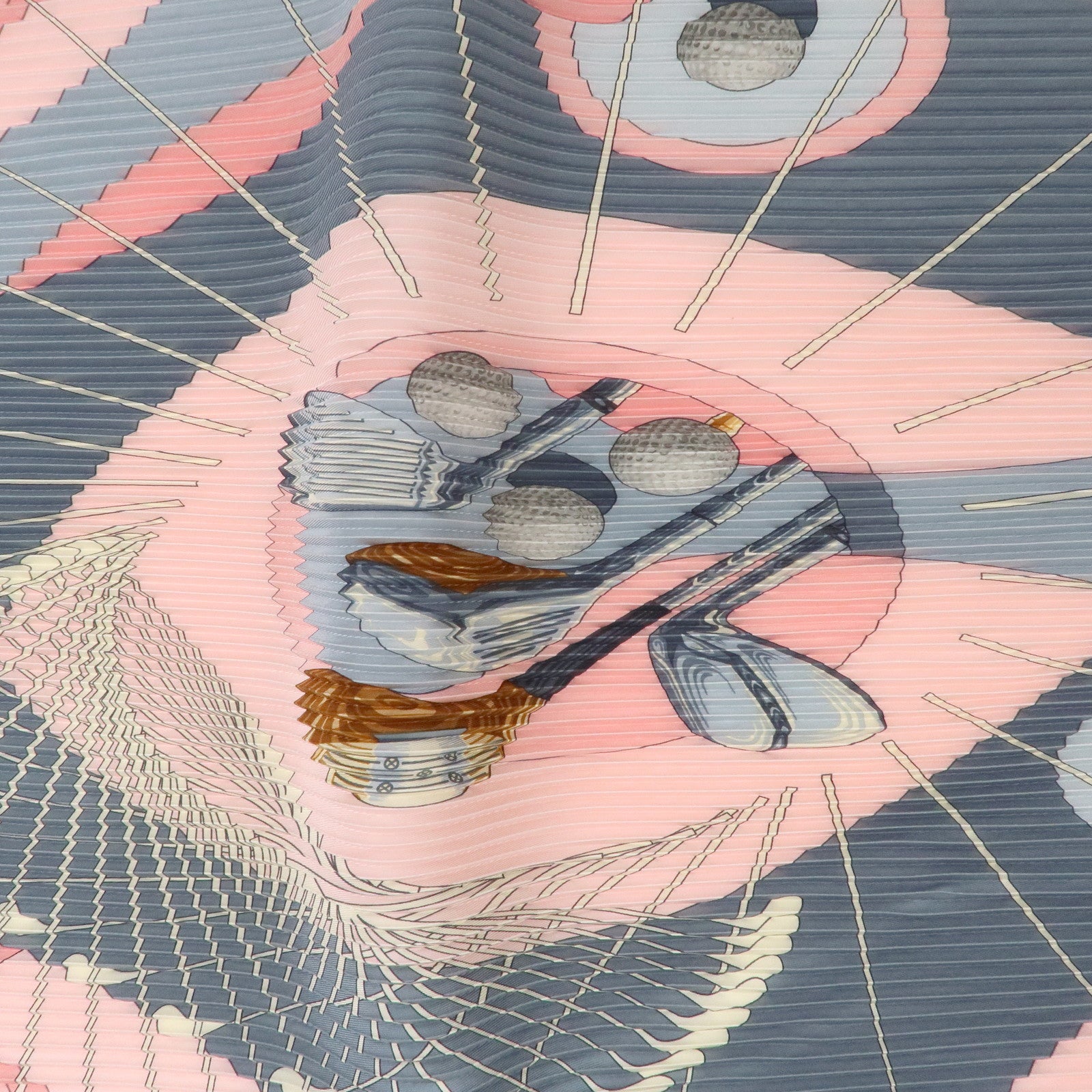 HERMES Pleated Carré Swing Silk 100% Scarf Golf Pattern Pink Gray